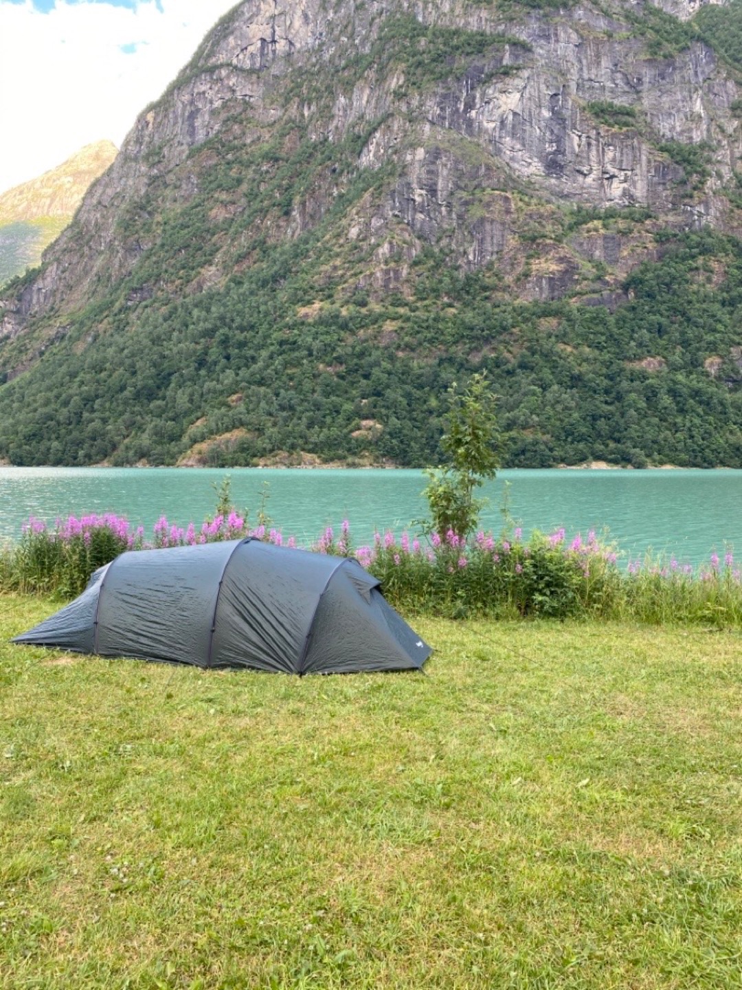 Bergans telt for 3 personer leies ut!