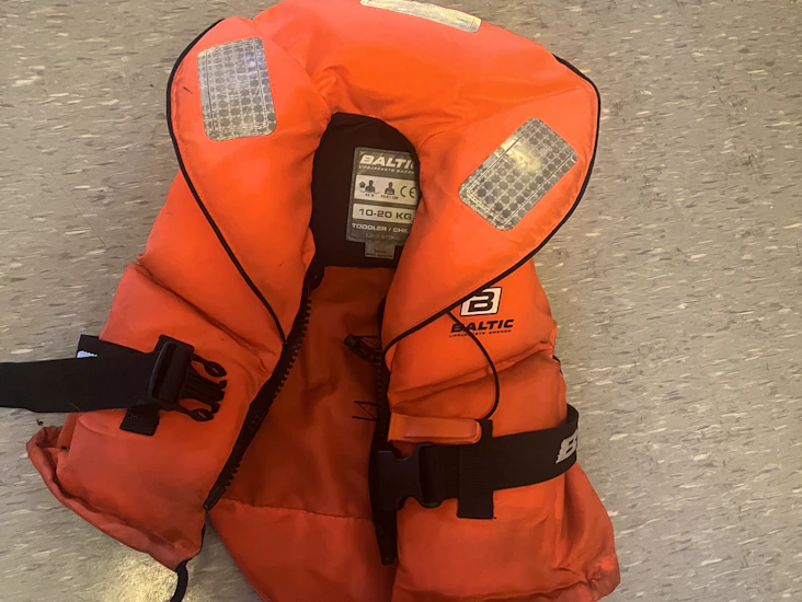 Baltic flytväst