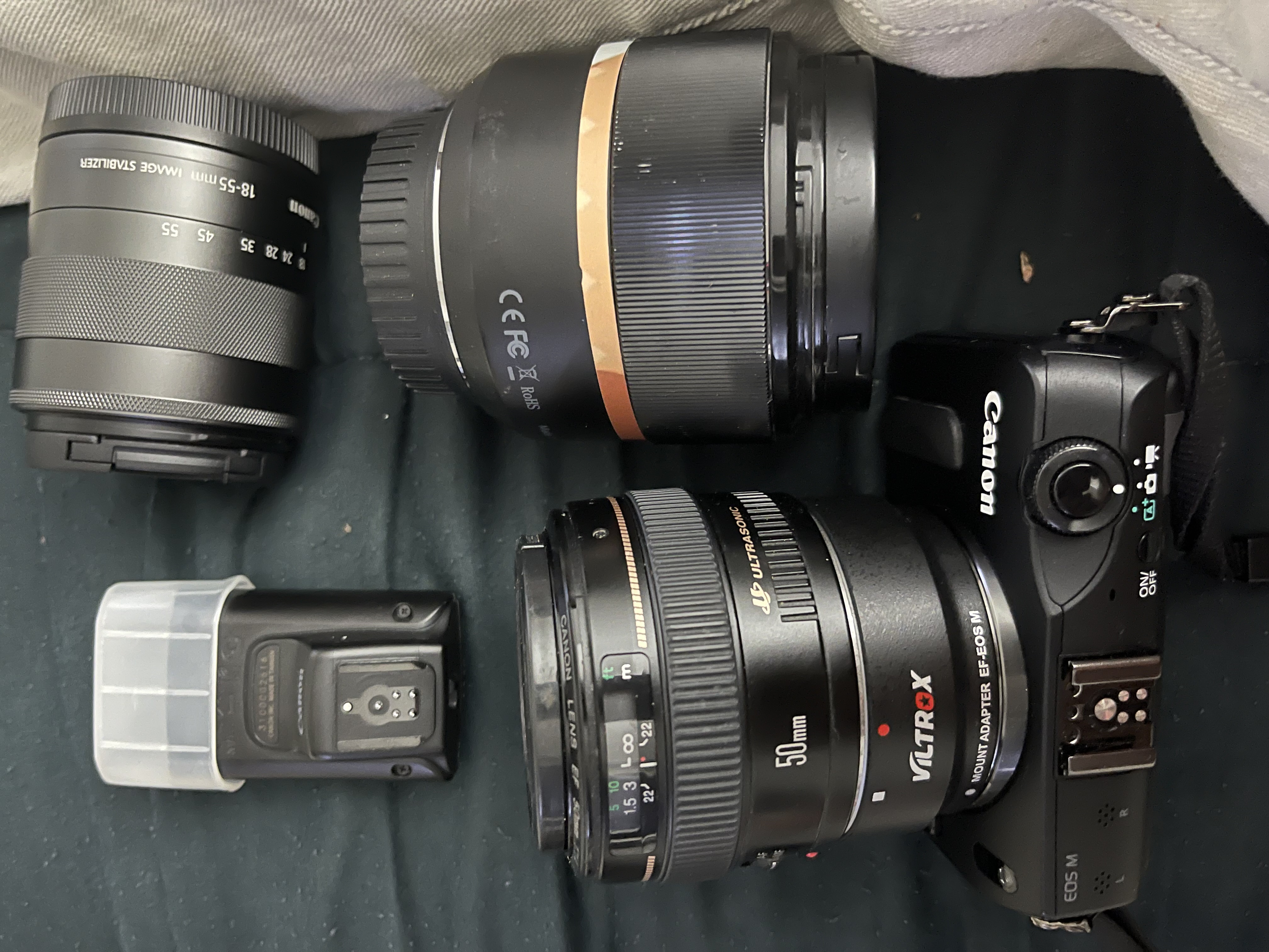 Canon eos m, canon 50mm 1.4 af, meike  85mm 1.8 af, canon 18-55mm 3.5 is stm