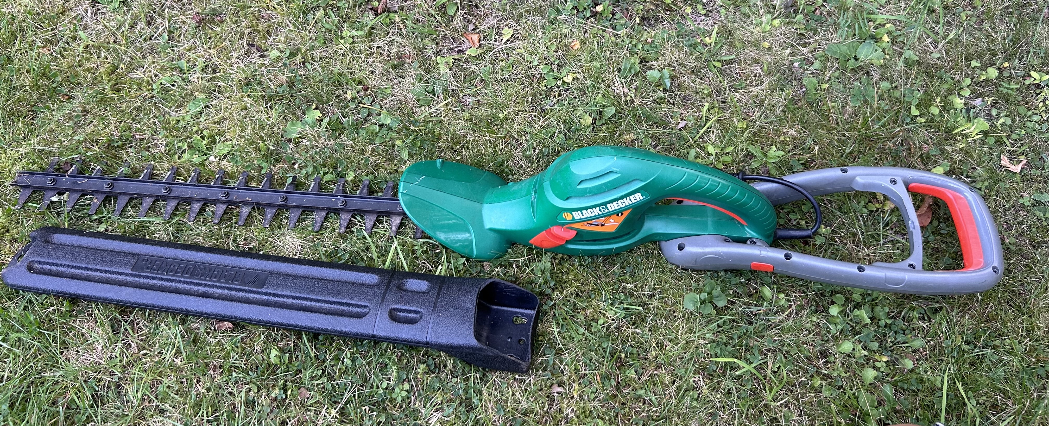 Häcksax black&decker