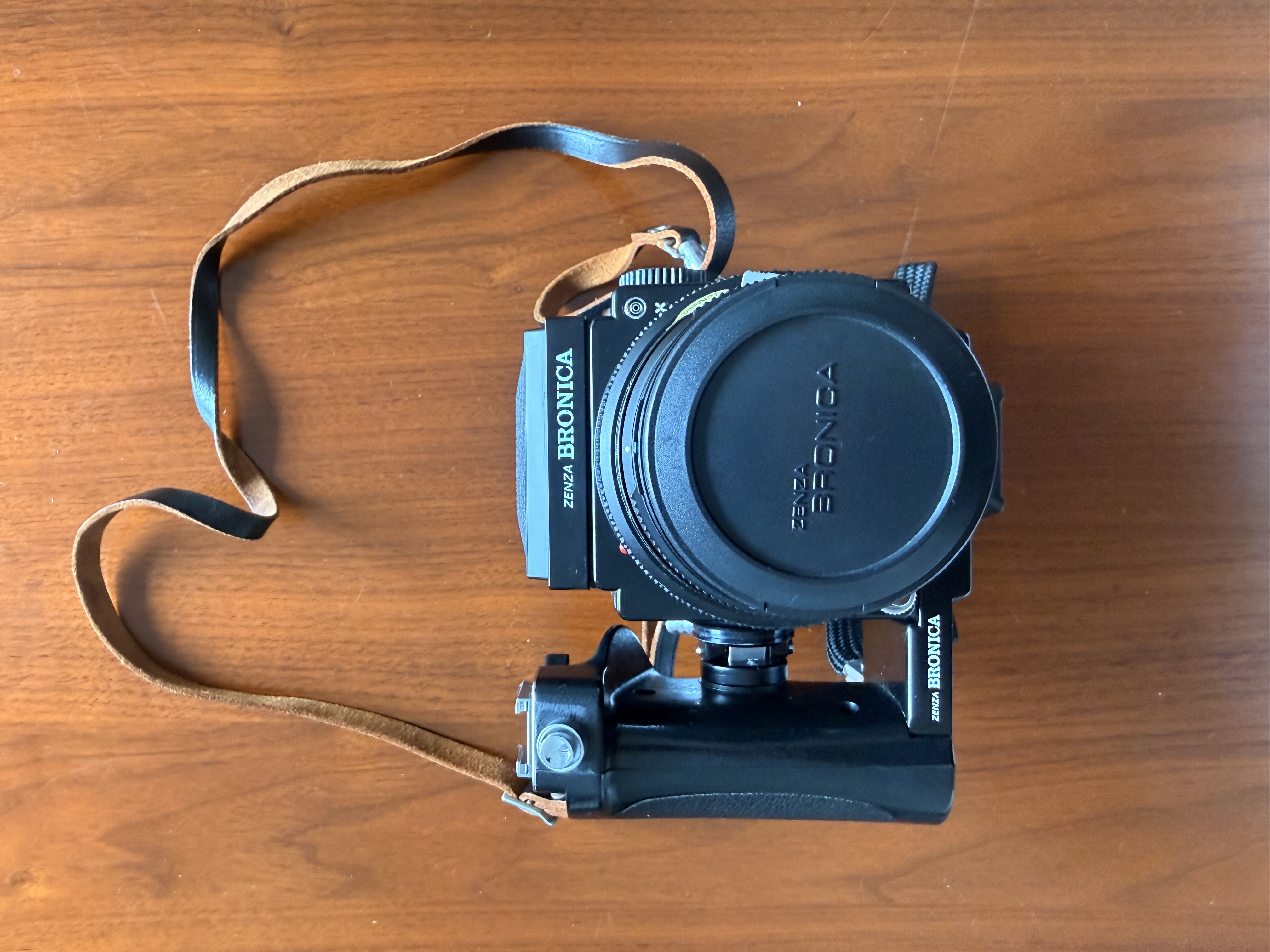 Zenza bronica etrs medium format camera kit | 75mm lens • 120 film back • speed