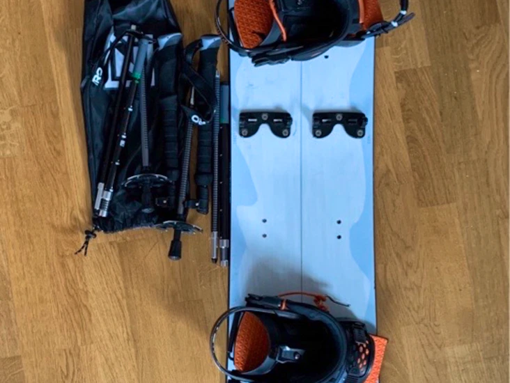 Splitboard 154 cm, inkl hudar och stavar