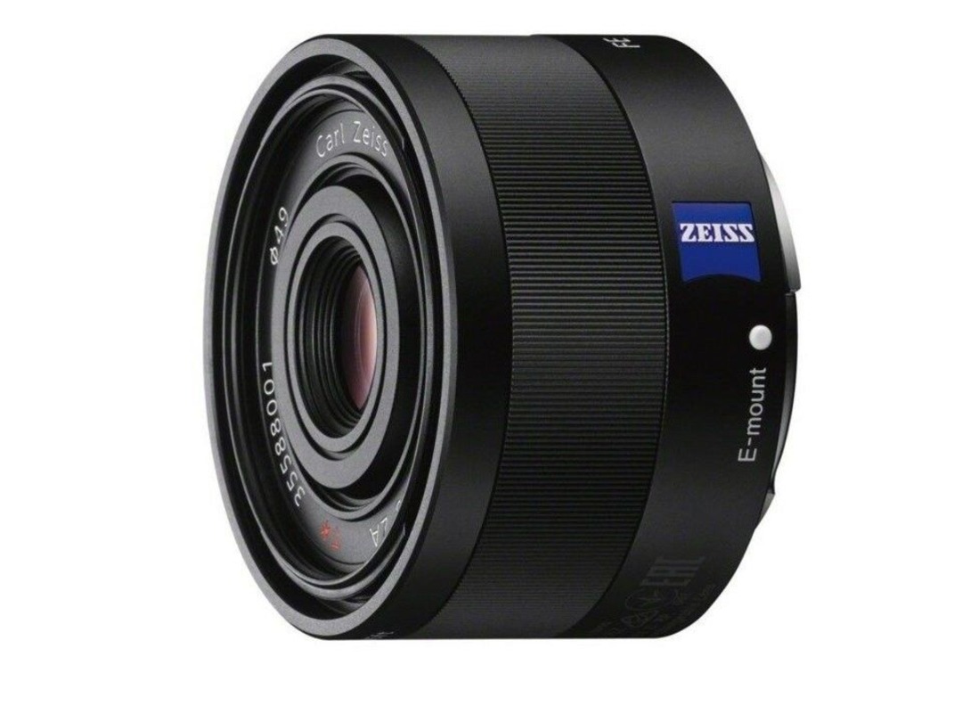 Sony fe 35mm f2.8 zeiss