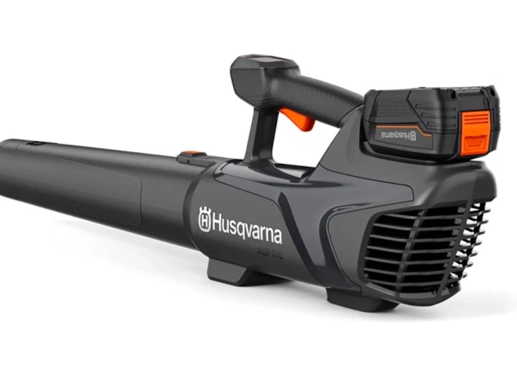Husqvarna lövblås med grymt tryck