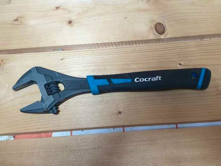 Stor skiftenøkkel 45 mm gap