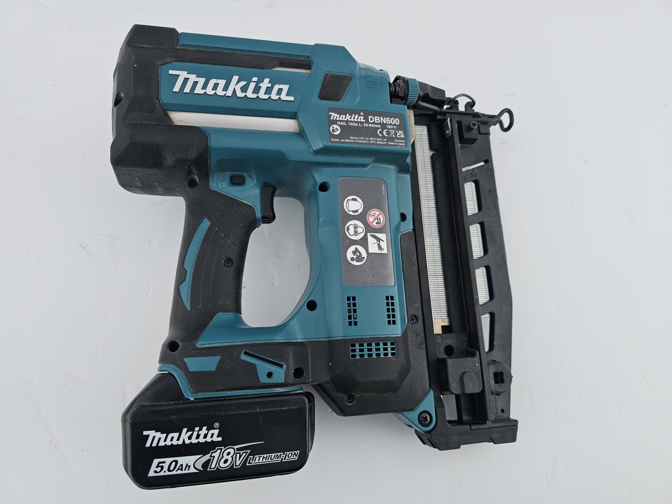 Makita dbn600 batteridriven dyckertpistol (25-64mm)