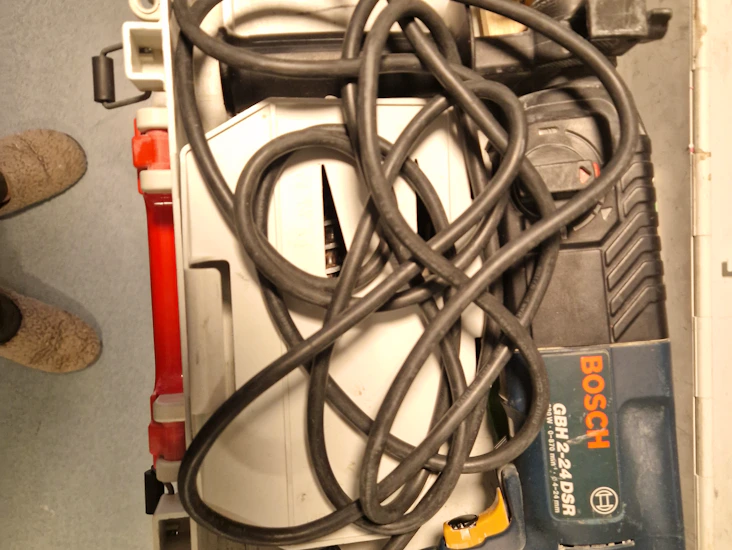 Slagborr med borrhuvud