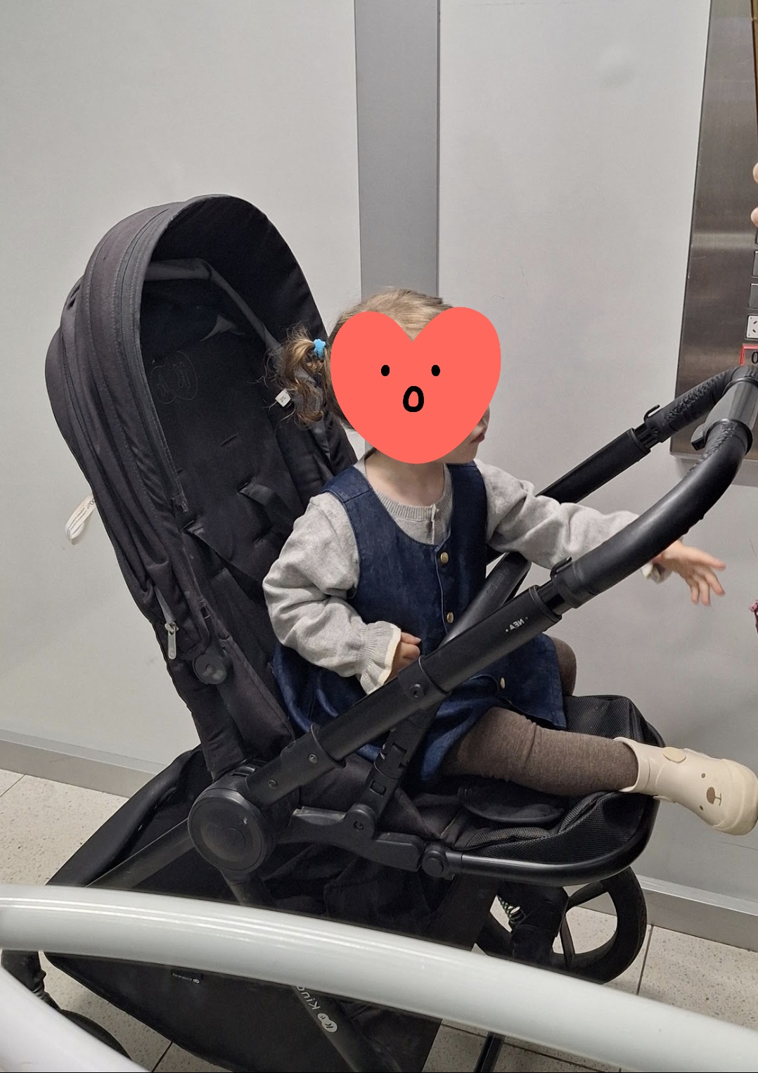 Kinderkraft nea stroller