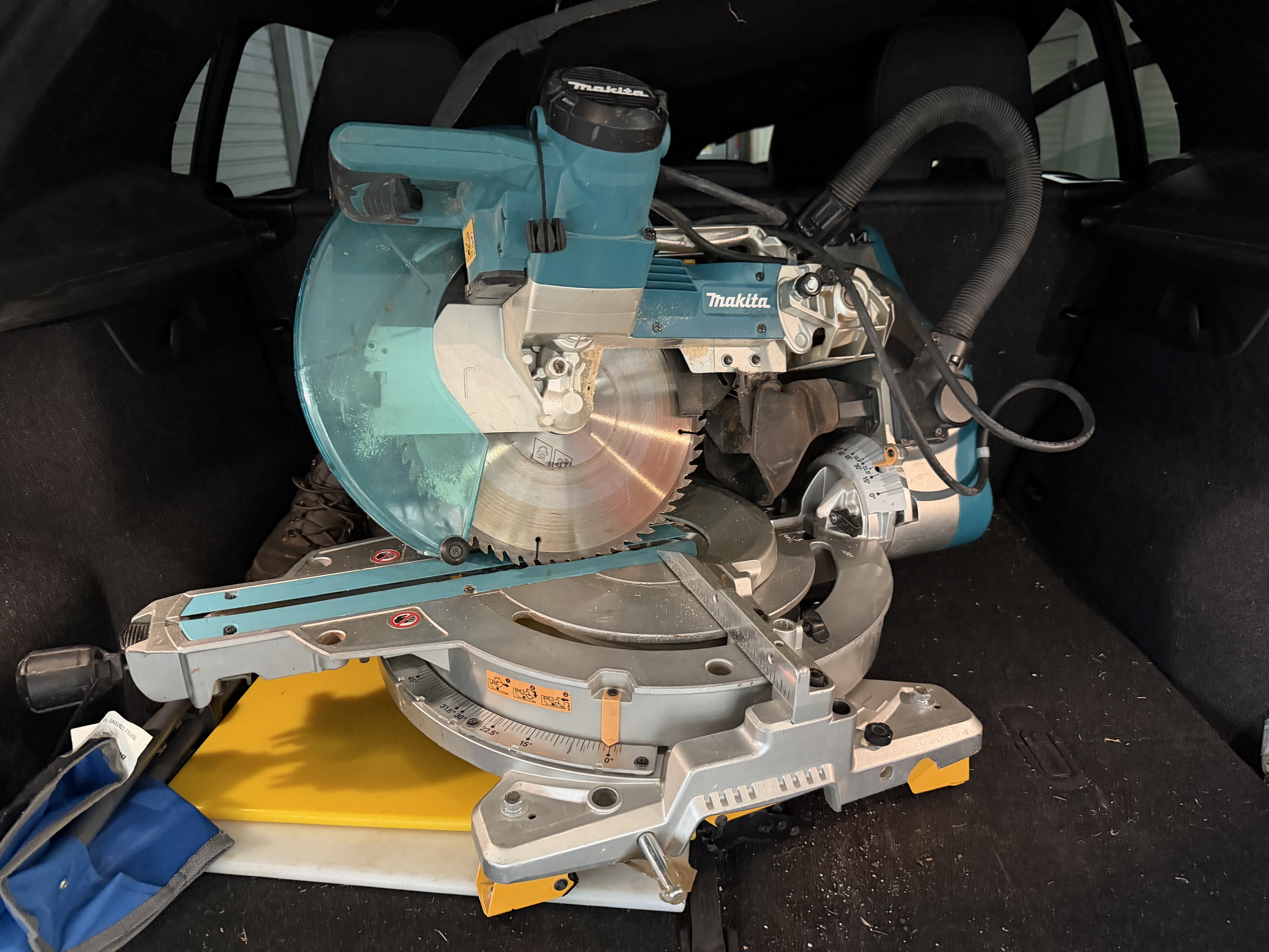 Makita ls1219 305mm 12” sliding compound mitre saw 