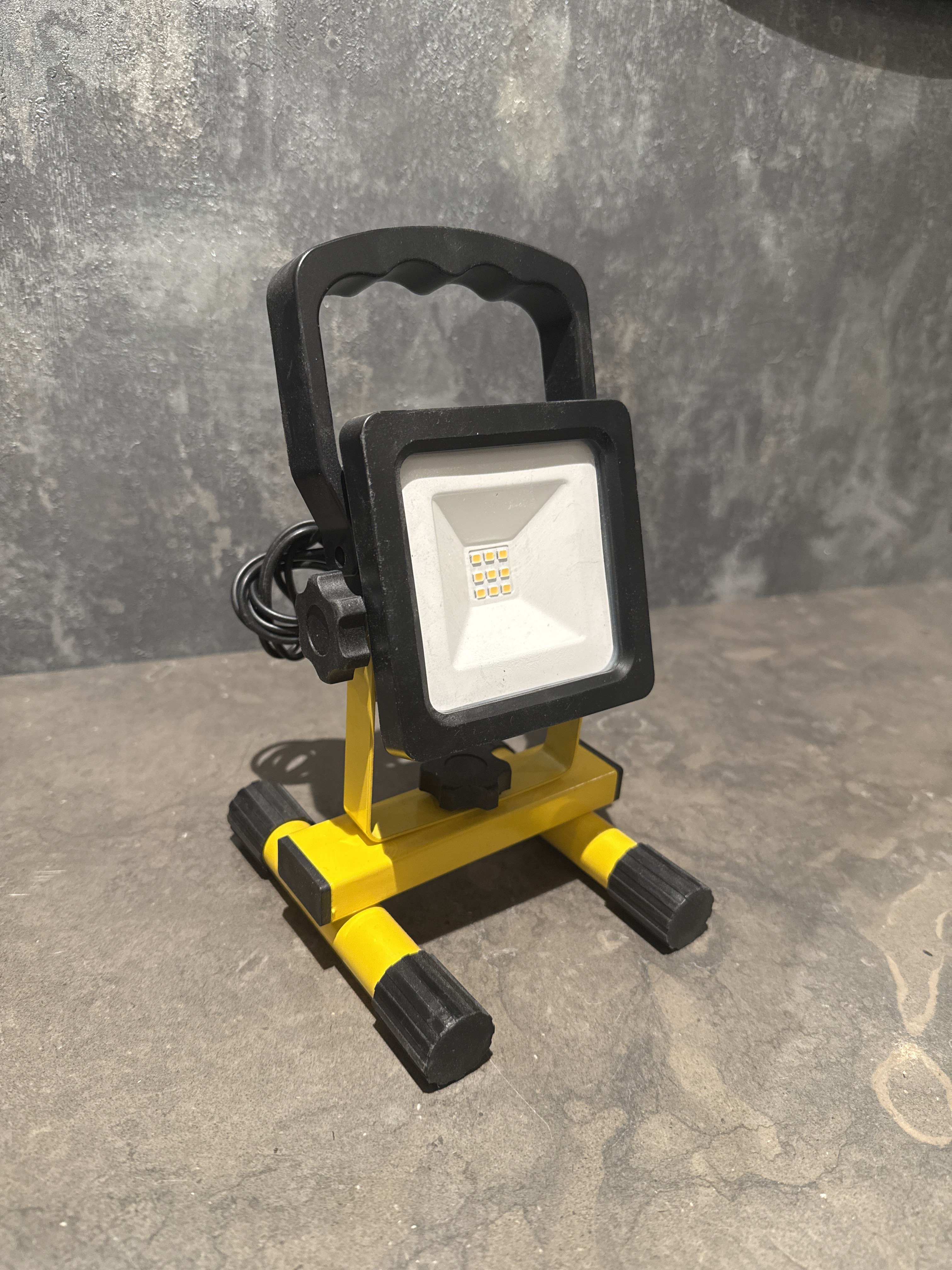 Arbeidslampe på batteri