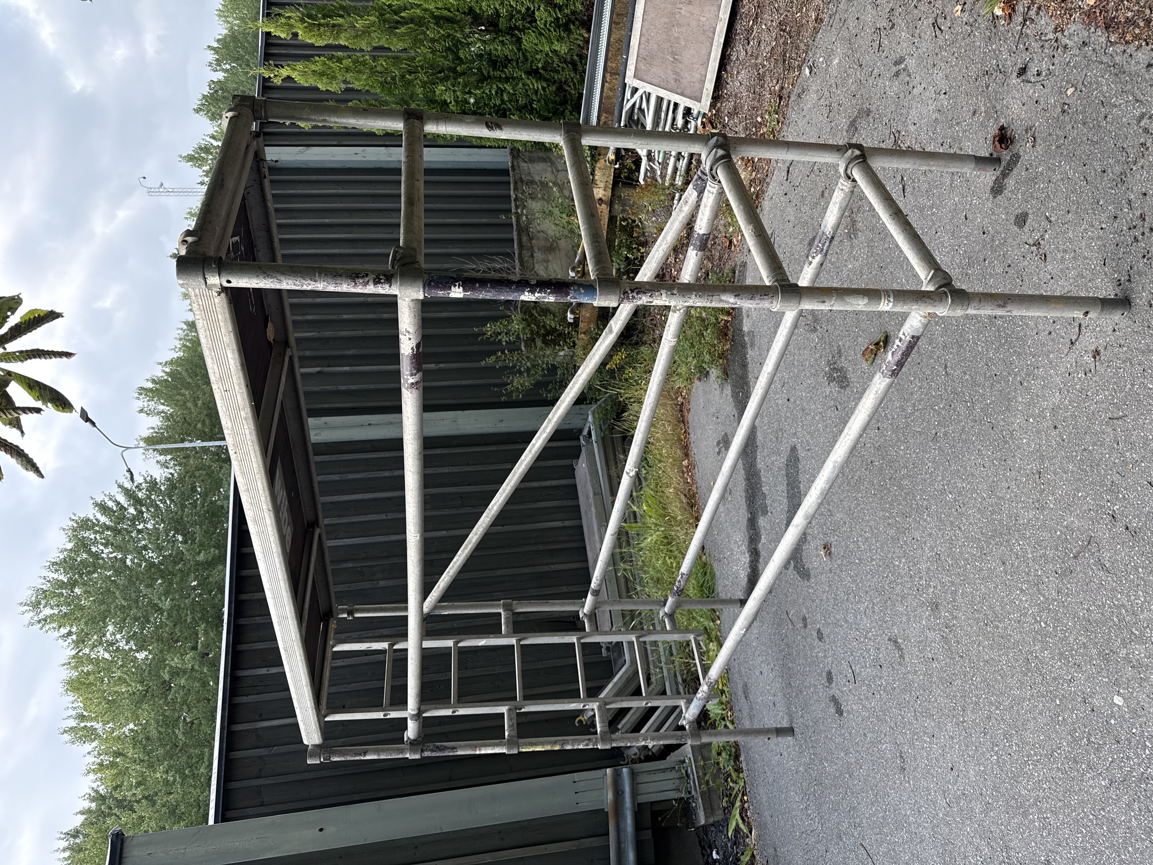 Byggställning