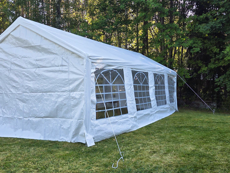Partytält 4x8 m