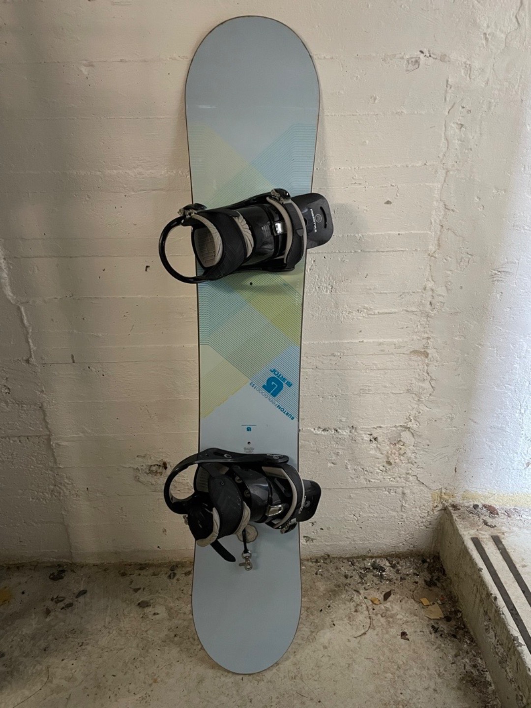 Snowboard-pakke: passer til 65kg/175 cm