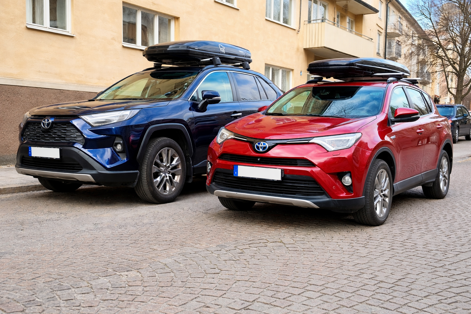 Två toyota rav4 hybrid samtidigt – perfekt för större sällskap, totalt 10 platser