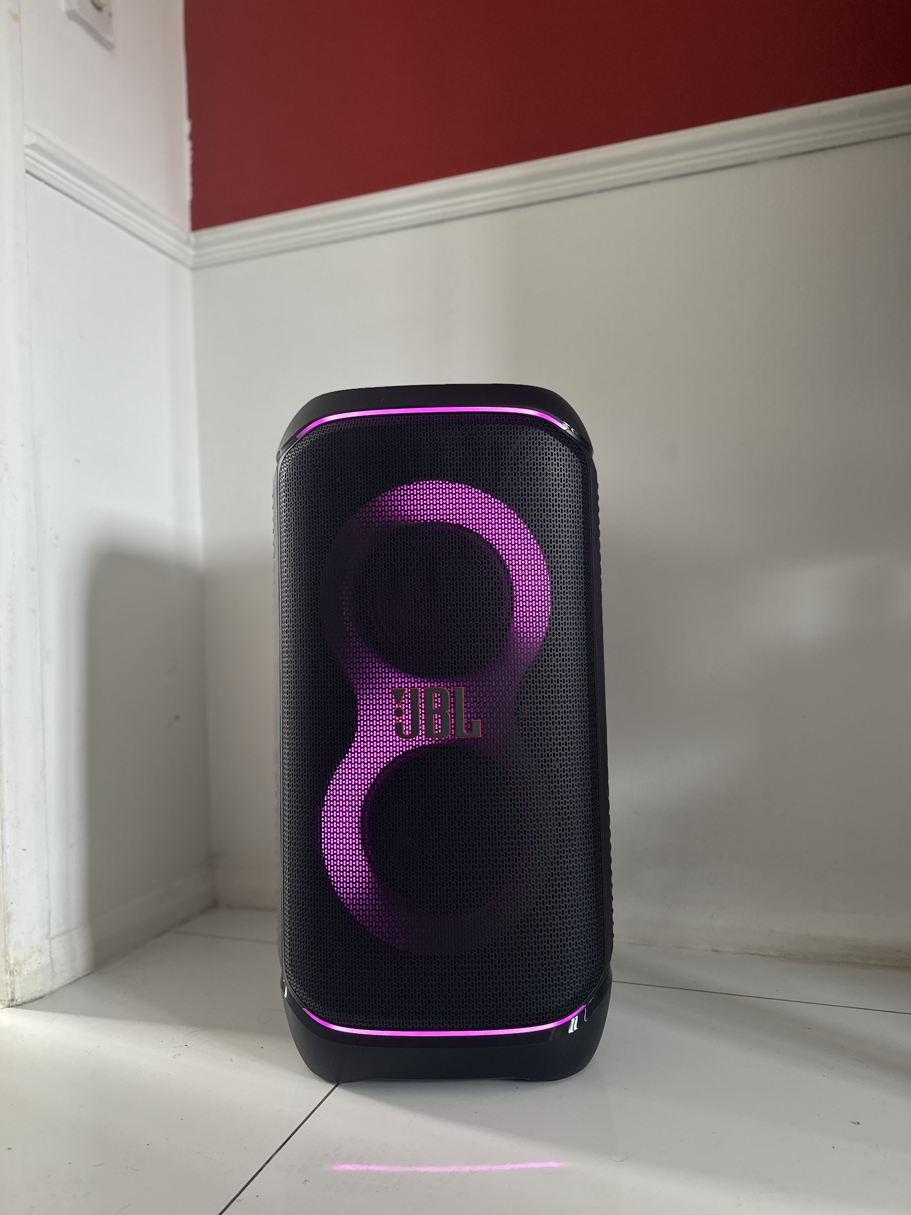 Jbl wireless partybox 320