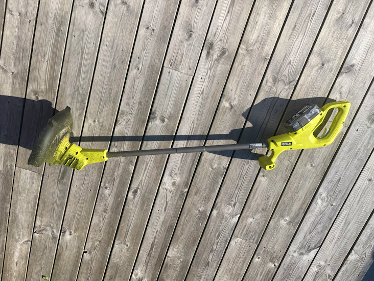 Ryobi gresstrimmer