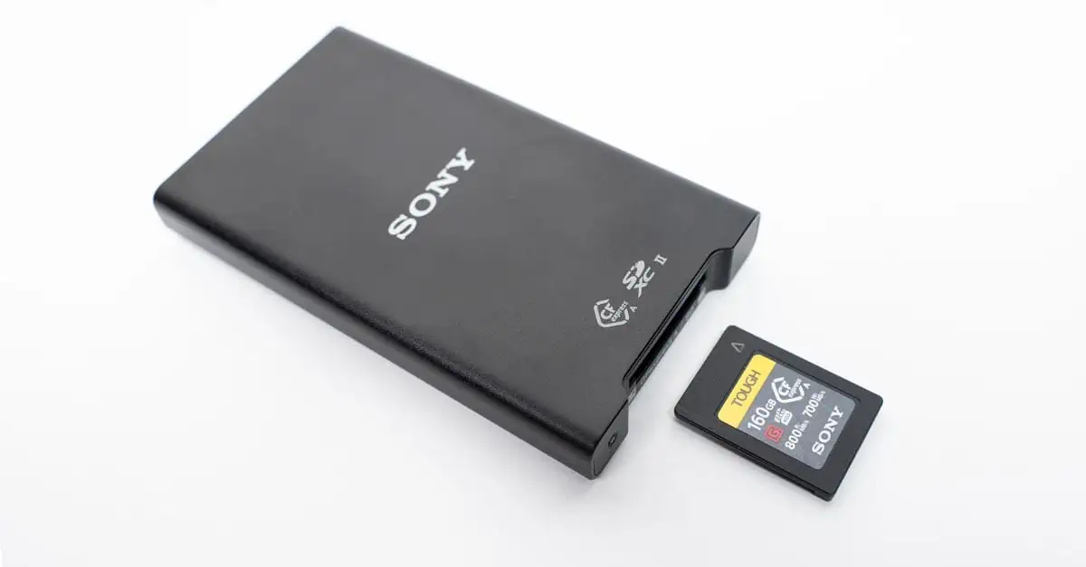 Sony cfexpress type a card reader, mrwg3