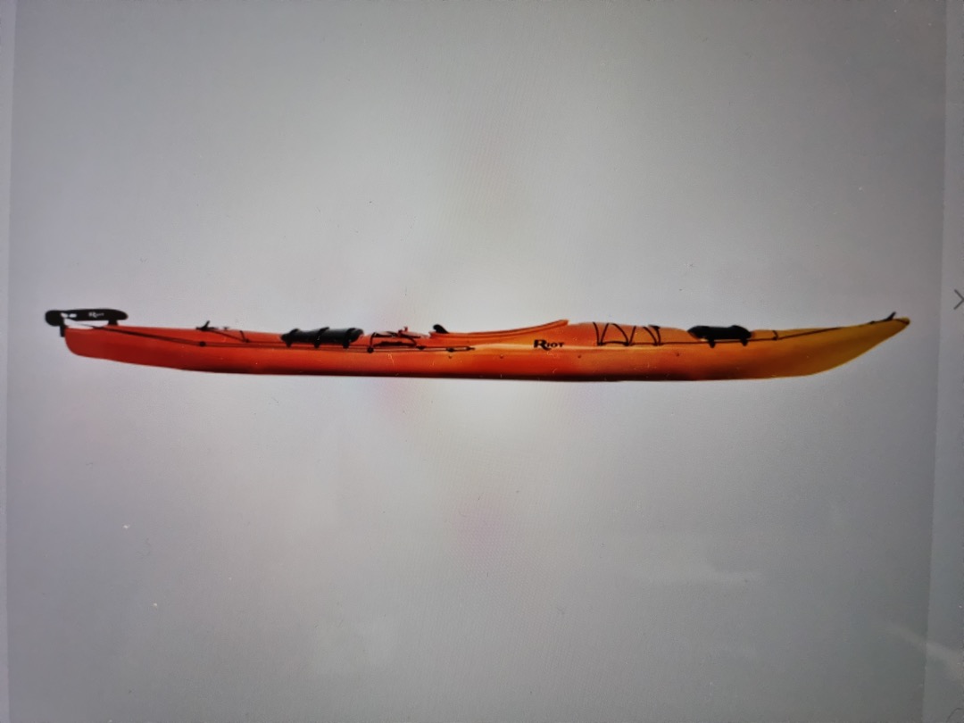Flott riot 16 kajakk til lei.