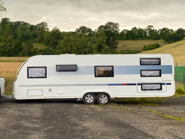 Barnkammarvagn adria 753 uk 2021