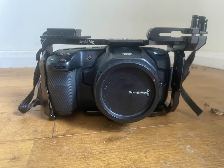 Blackmagic pocket cinema camera 6k + external battery