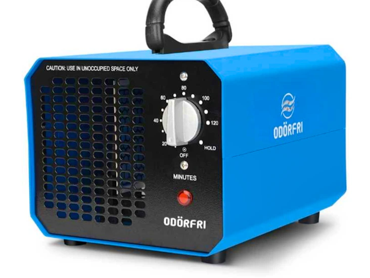 Ozongenerator för proffs och privat bruk.