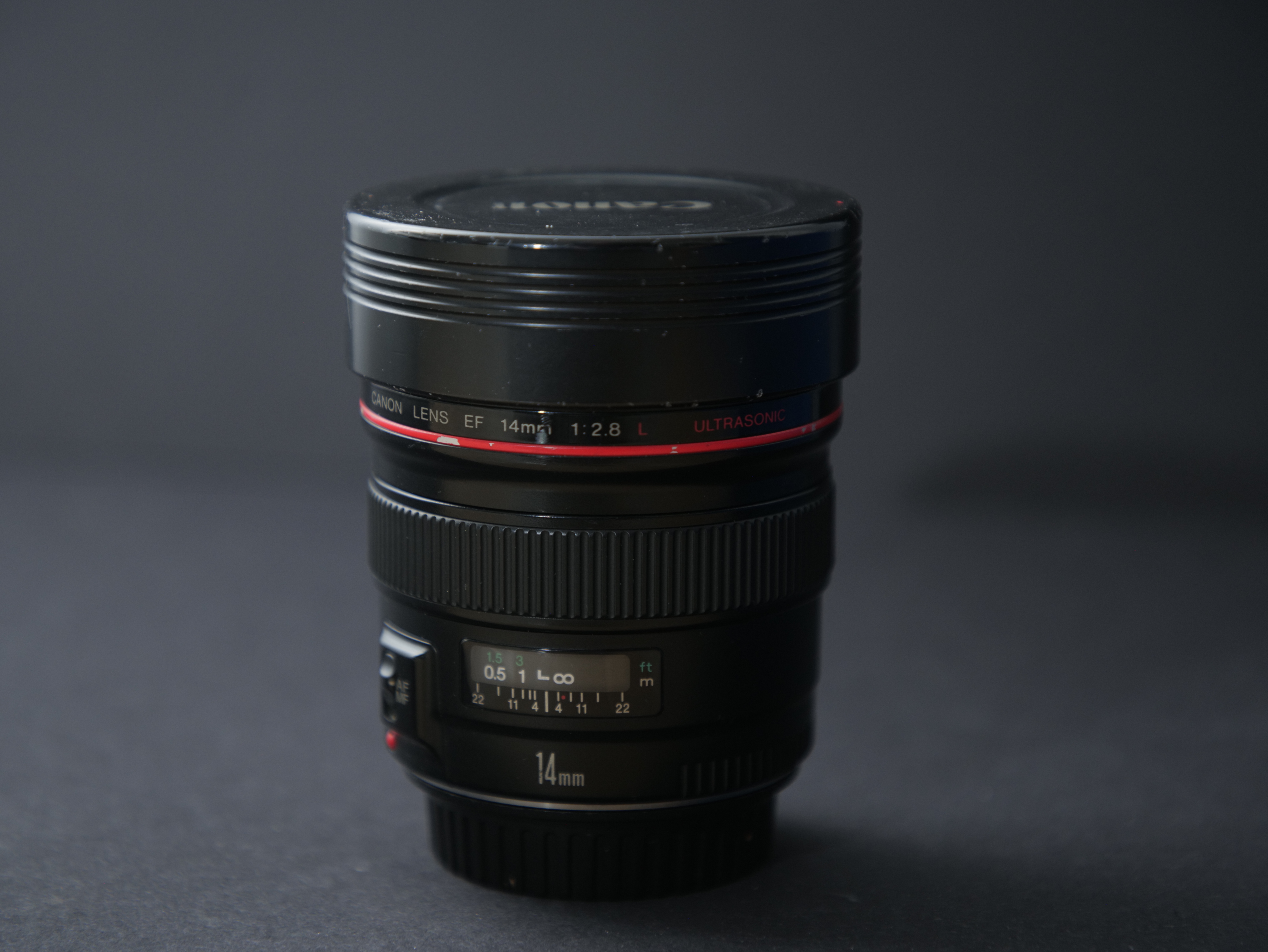 Canon ef 14mm f/2.8l usm lens