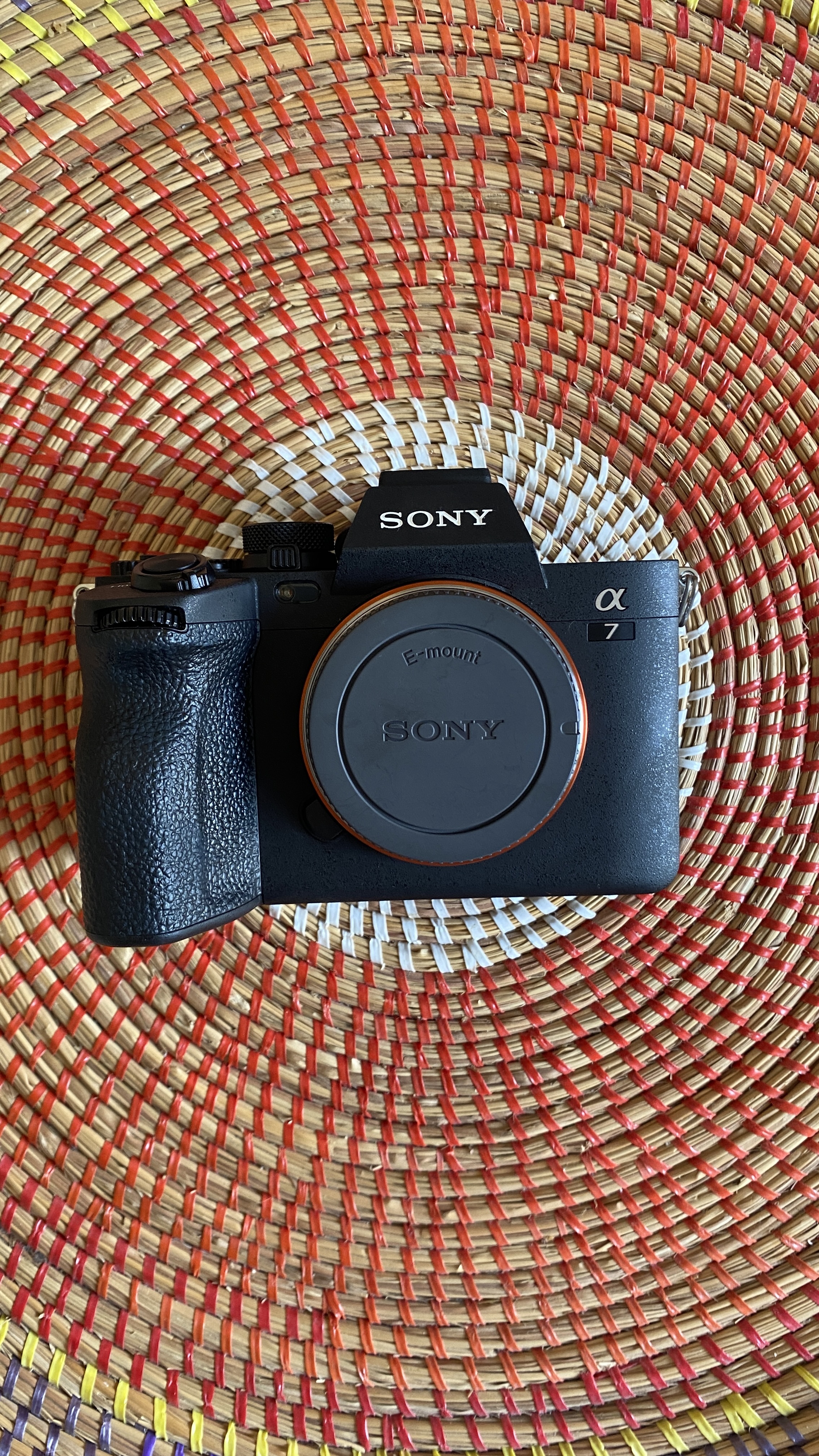 Sony a7 iv / sony a74 – 4k 60p full-frame mirrorless camera | excellent