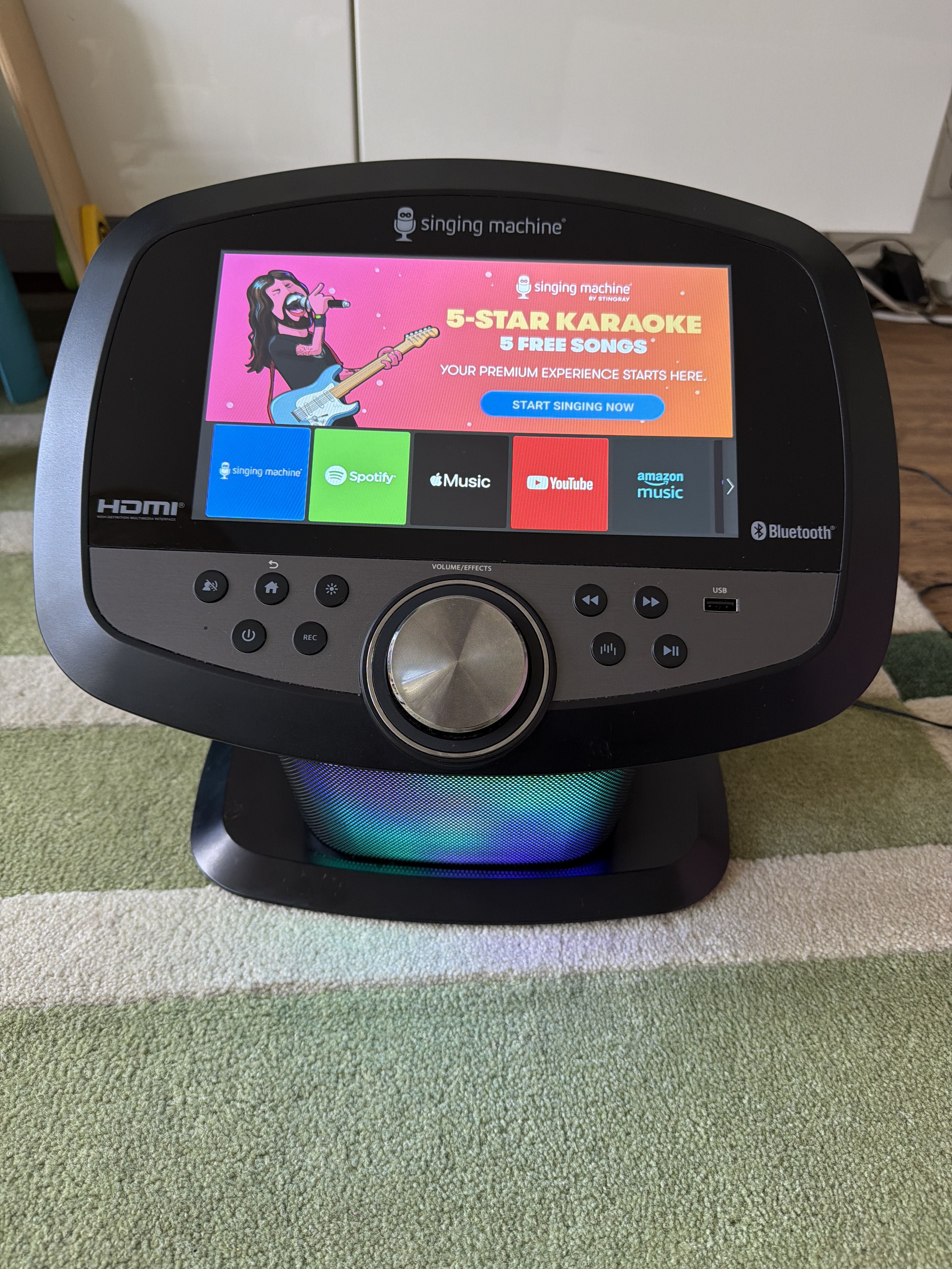 Singing machine karaoke