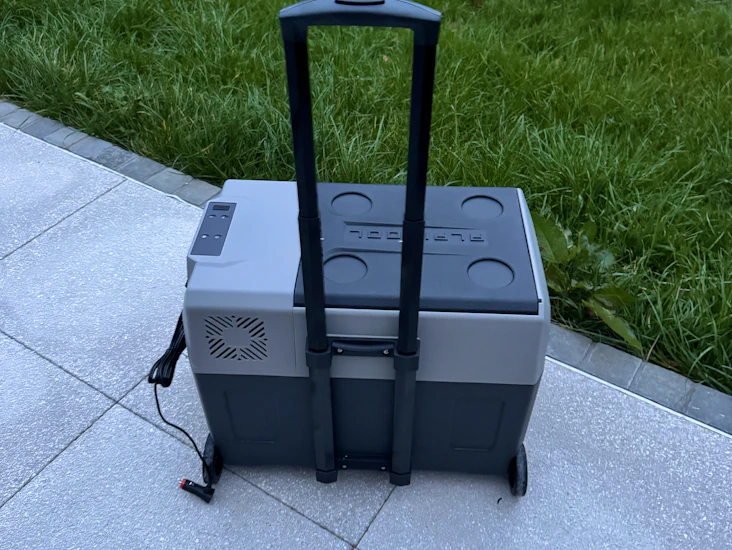 40l portable car & camping fridge – ice cold drinks