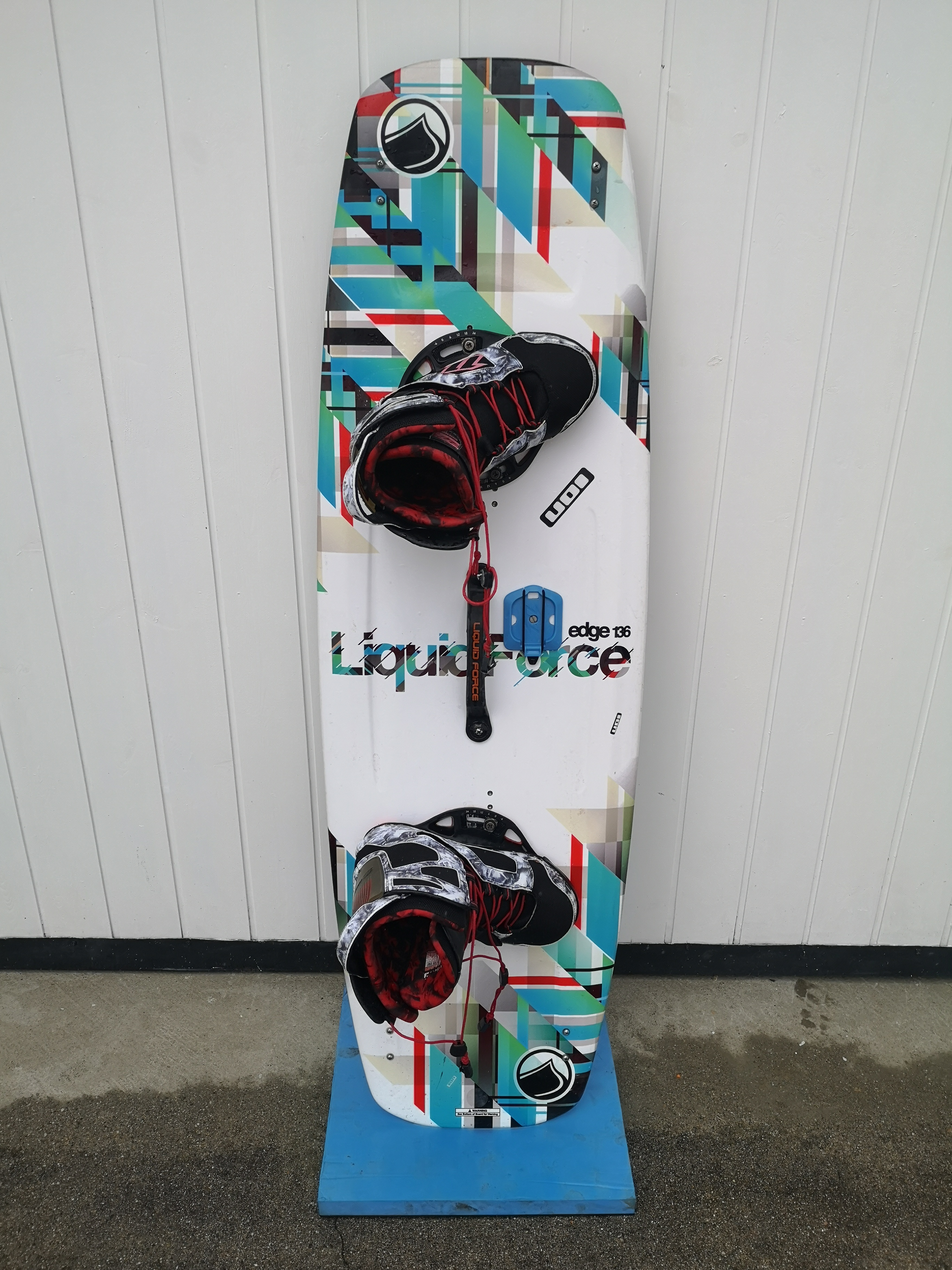 Kitesurfing borad with shoes