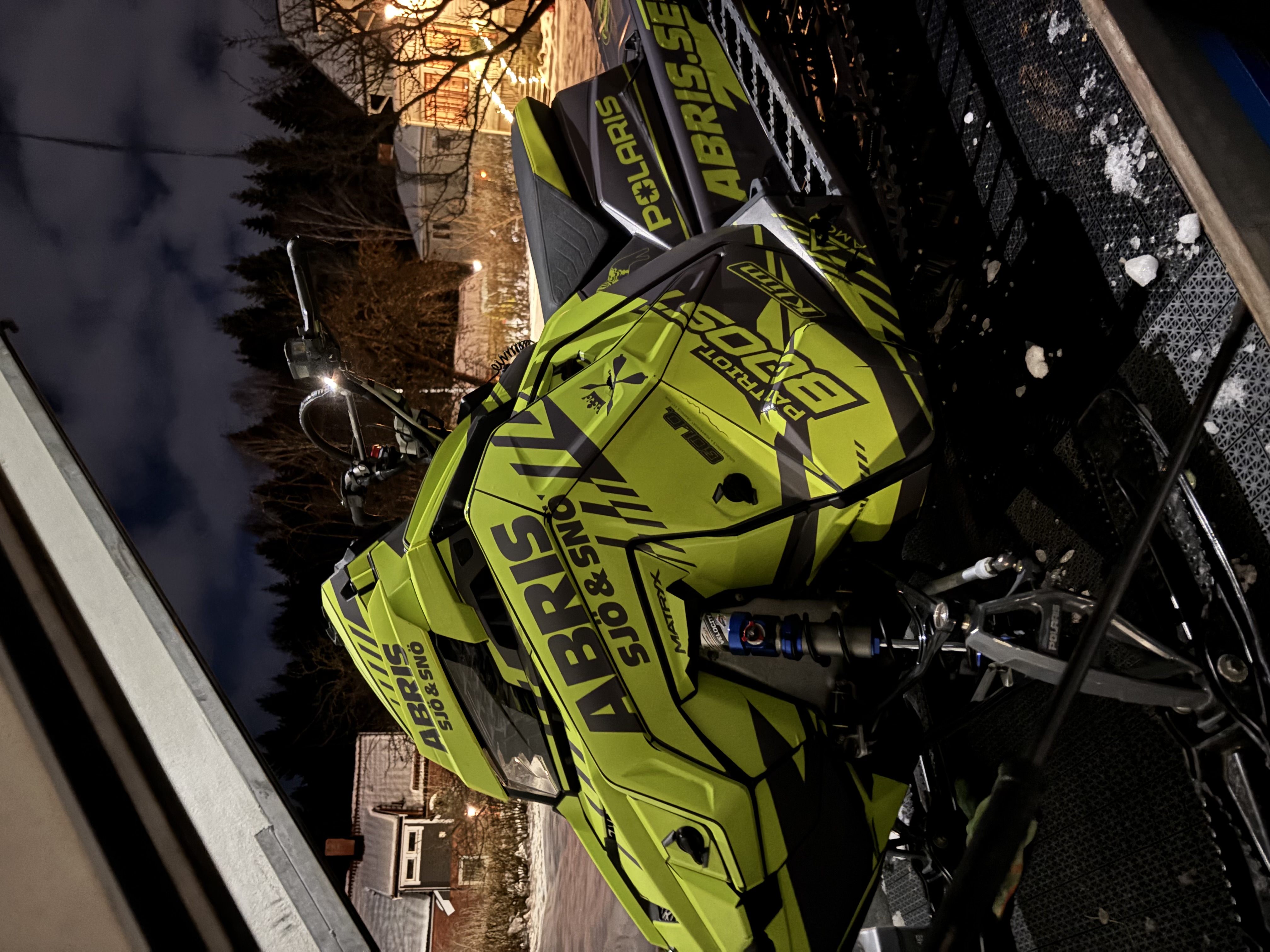 Polaris boost 850 matryx 155”