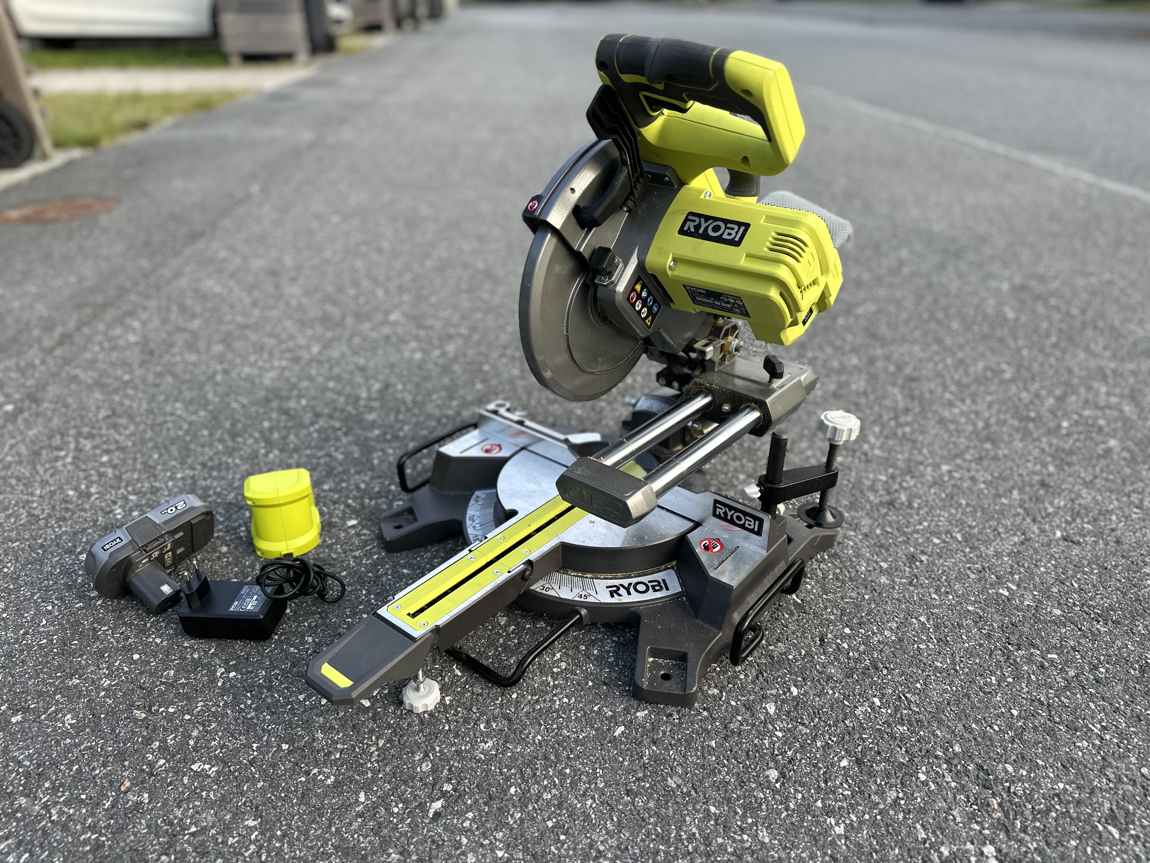 Batteridriven kap- och geringssåg - ryobi r18ms21