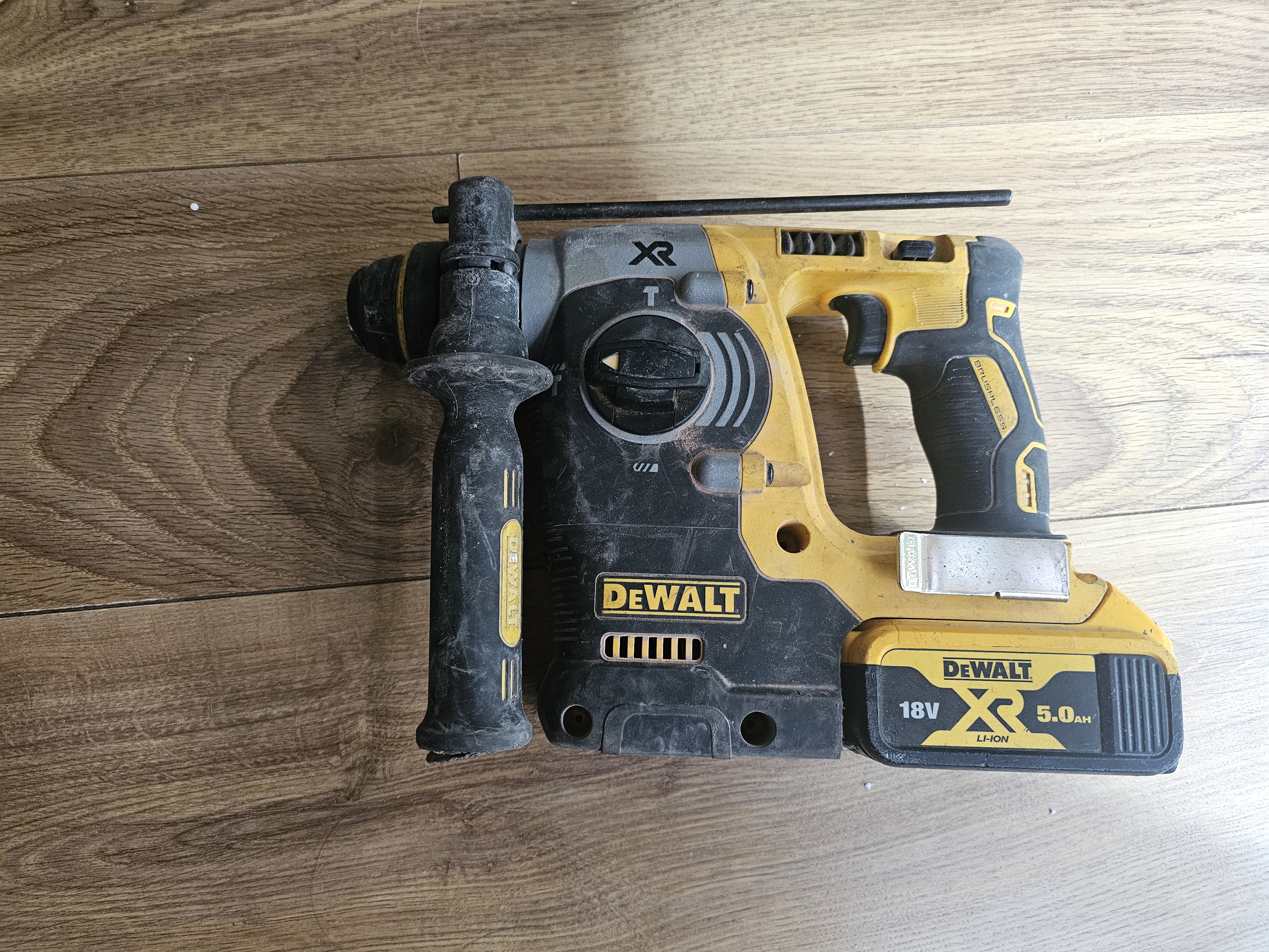 Dewalt sds+ 18v cordless hammer drill / rotary drill