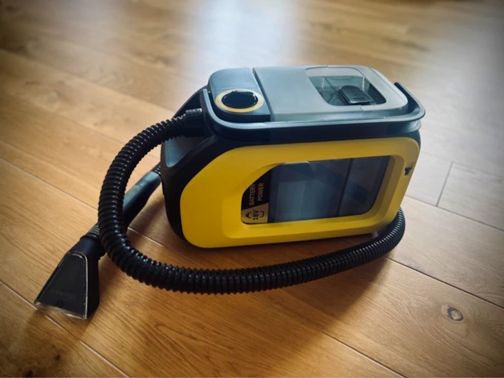 Batteridriven mattvätt kärcher se 3