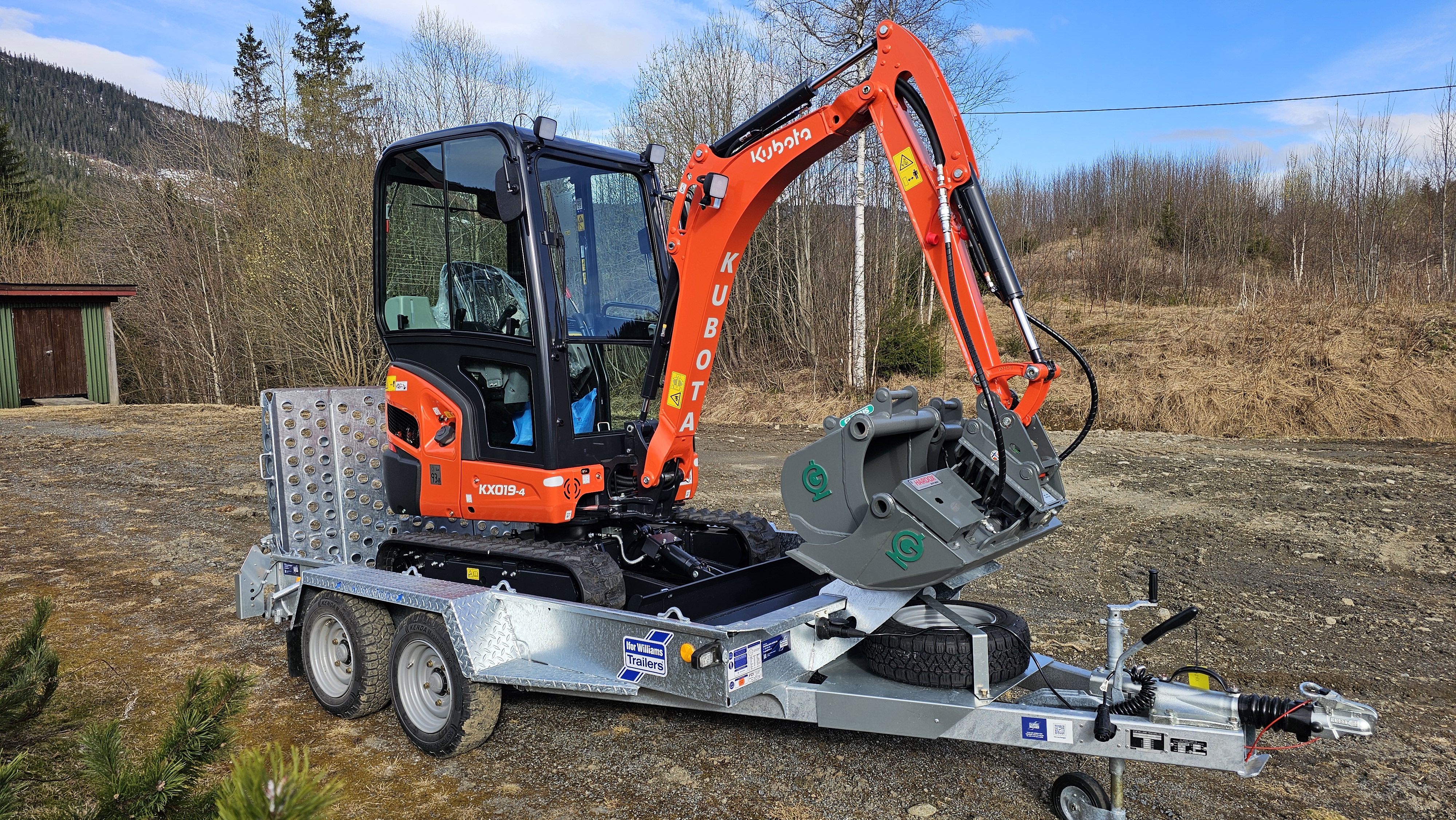 Ny kubota kx019-4  + ifor williams gh1054 maskinhenger