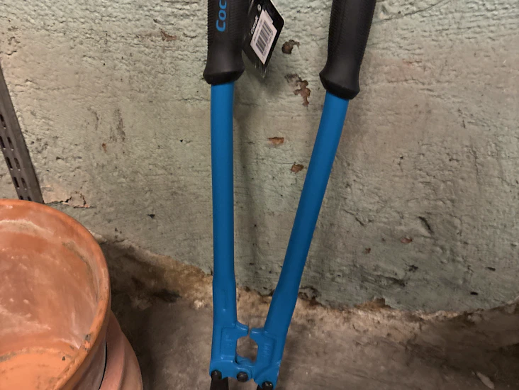 Bultsax | akuta utkörningar erbjudes