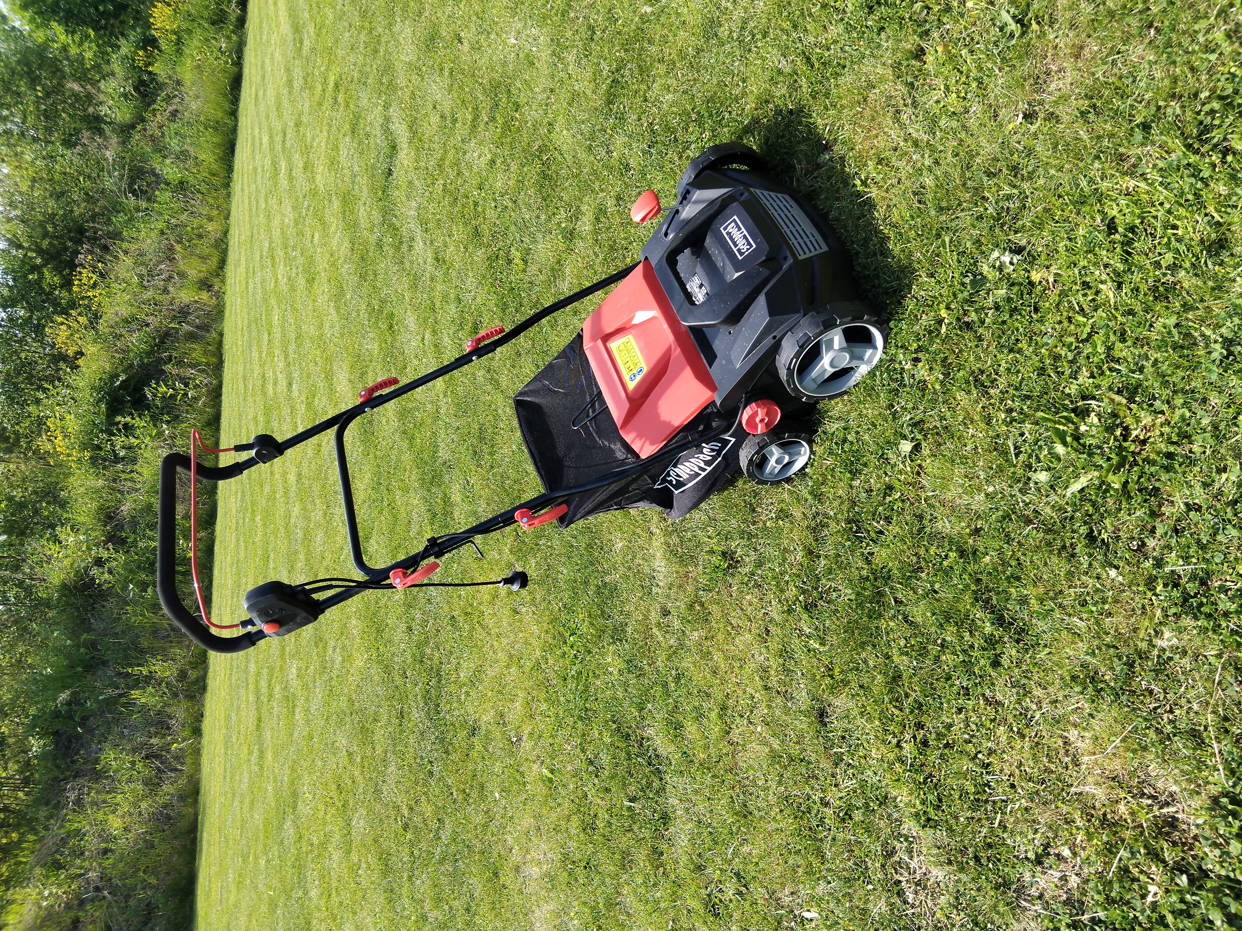 Scheppach vertikalskärare + mossrivar insats