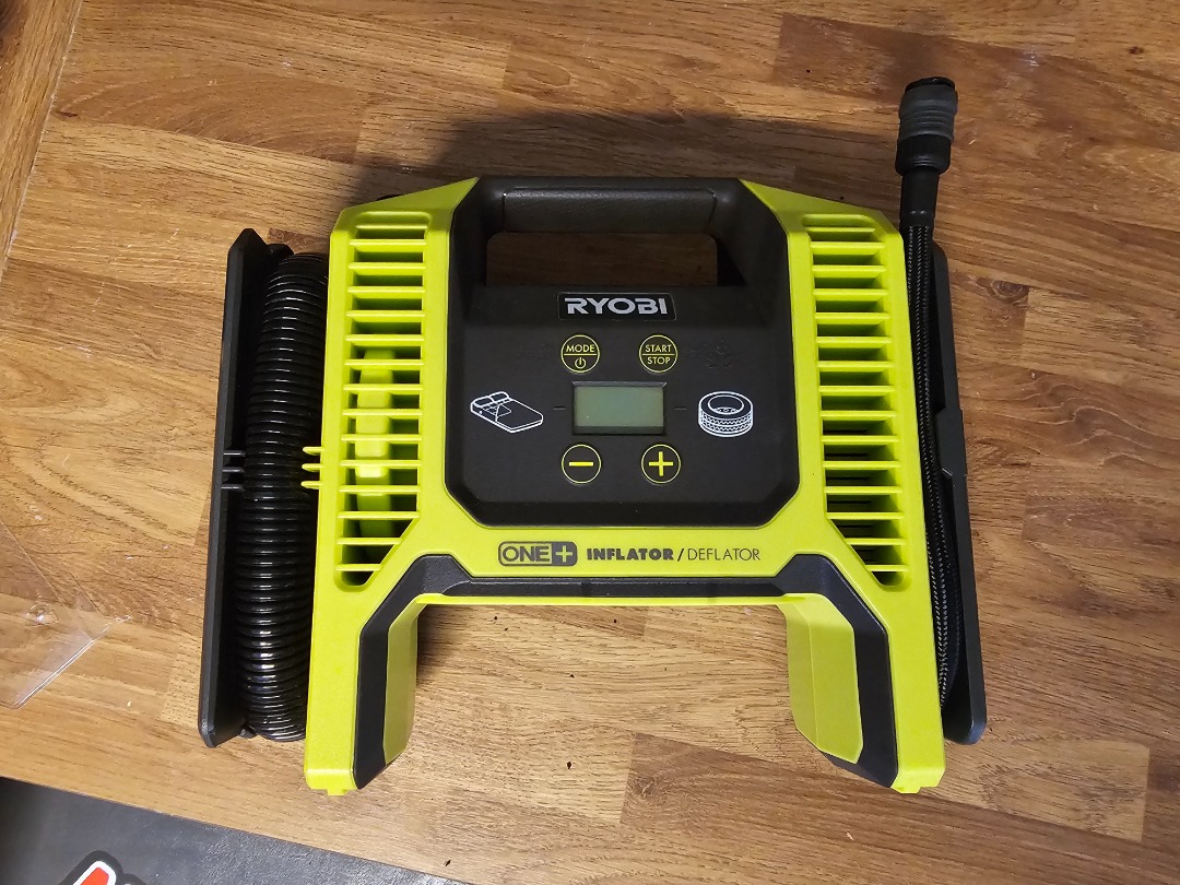 Batteridrevet kompressor ryobi