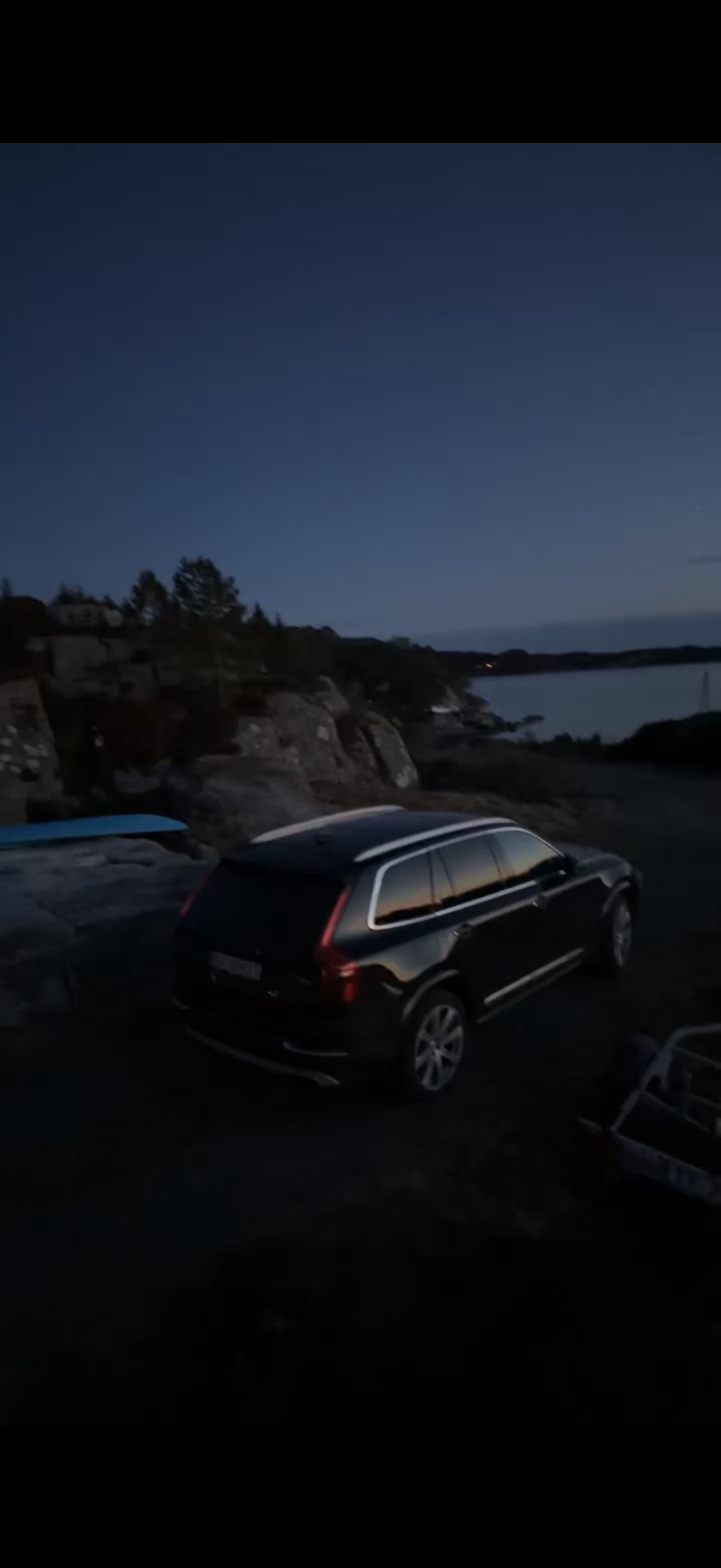 Volvo xc90 t8 twin engine bensin/elektrisk – premium 7-seter med firehjulstrekk og 2400kg hengervekt
