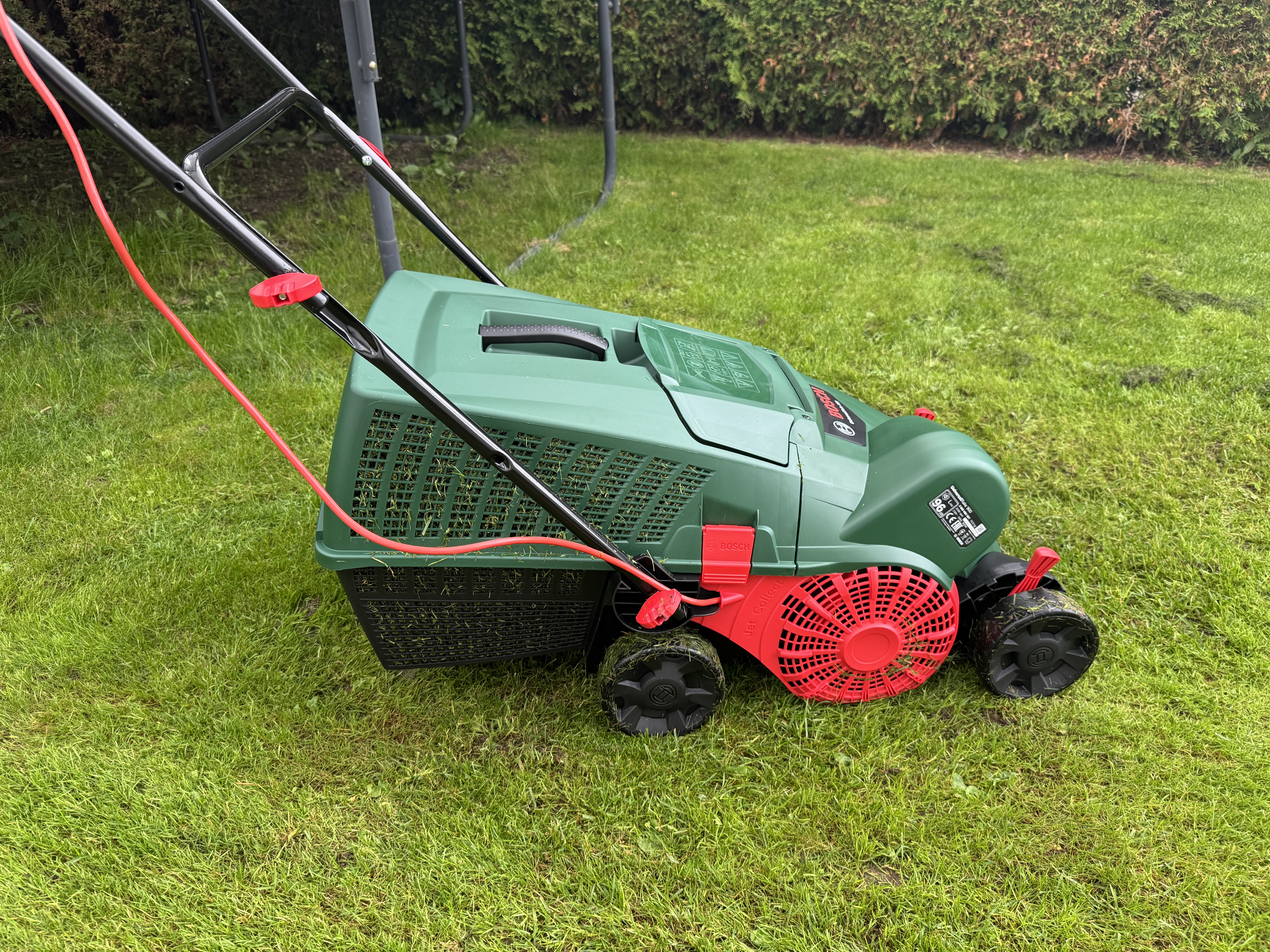 Bosch universalrake 900 mosefjerner