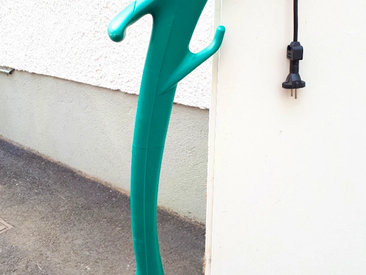 Eldriven bosch grästrimmer