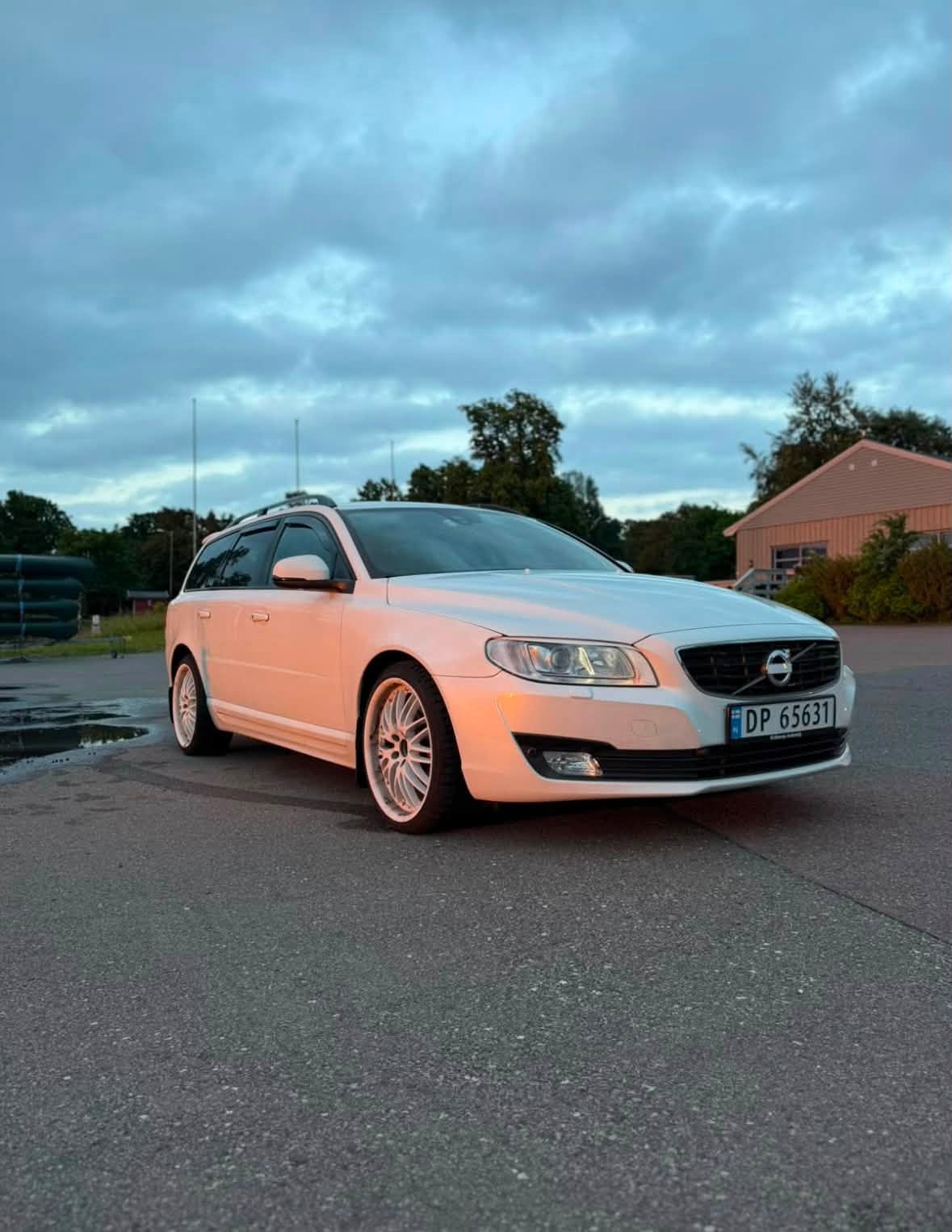 Volvo v70 med meget god bagasjeplass 