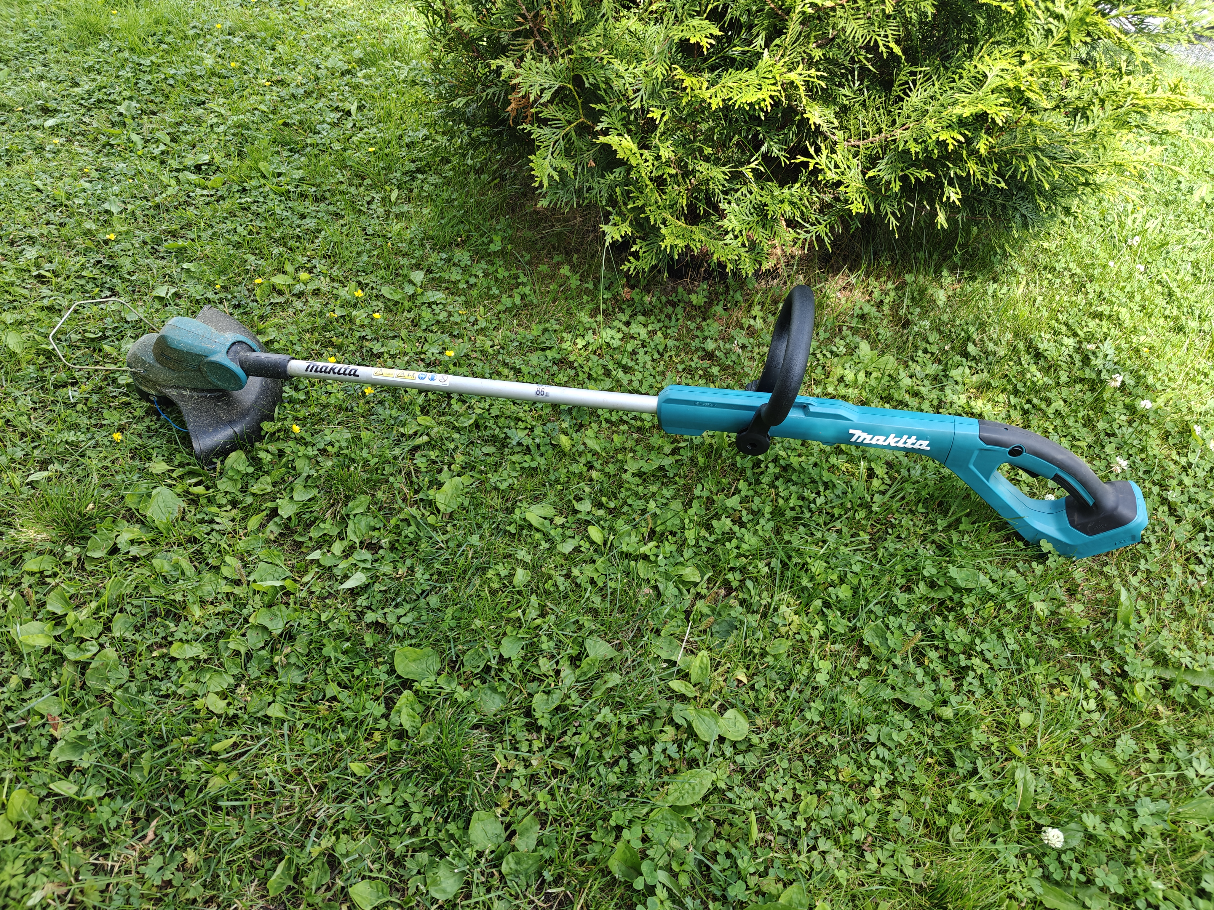 Makita akkutrimmeri