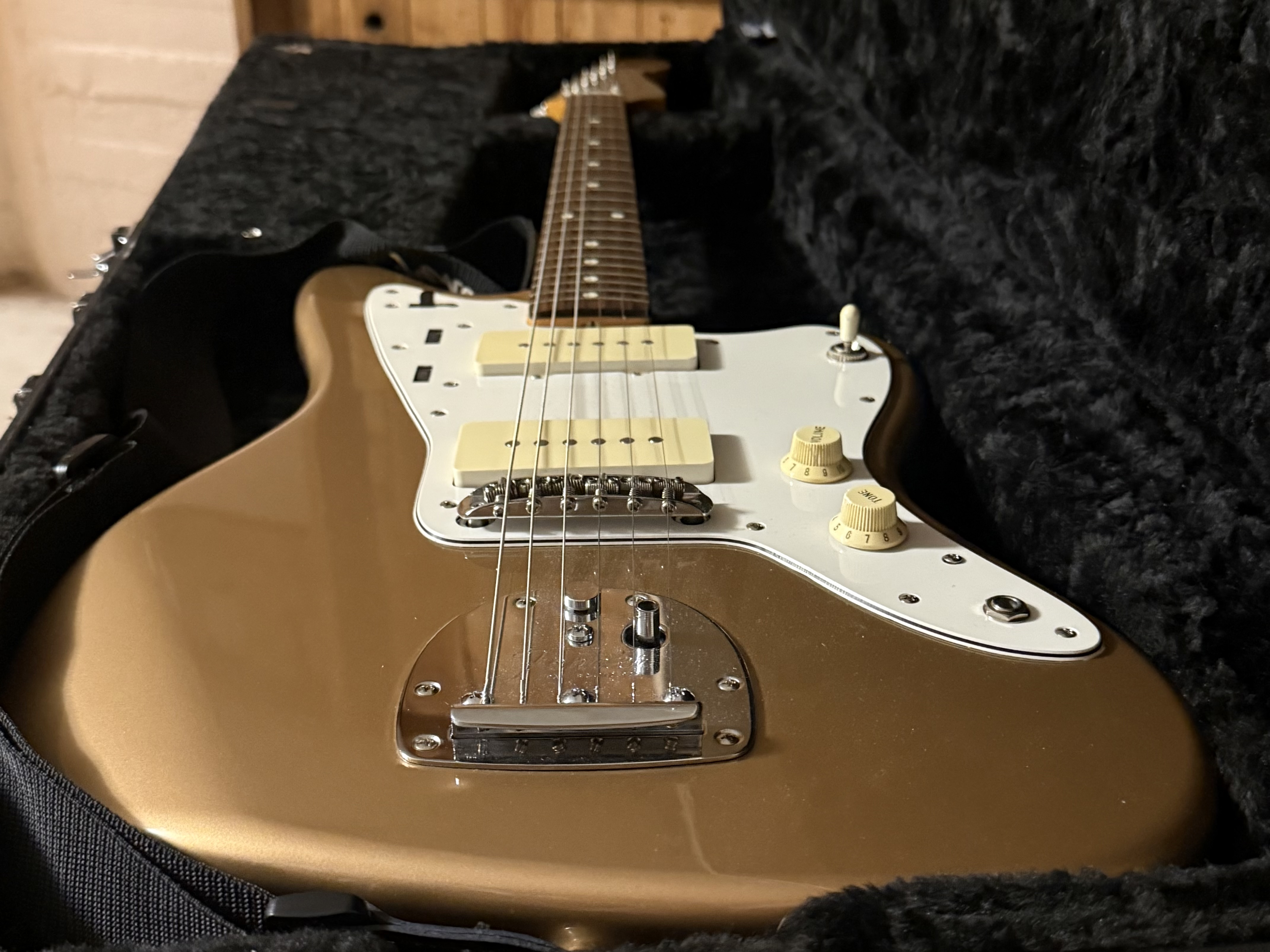 Fender jazzmaster - gull