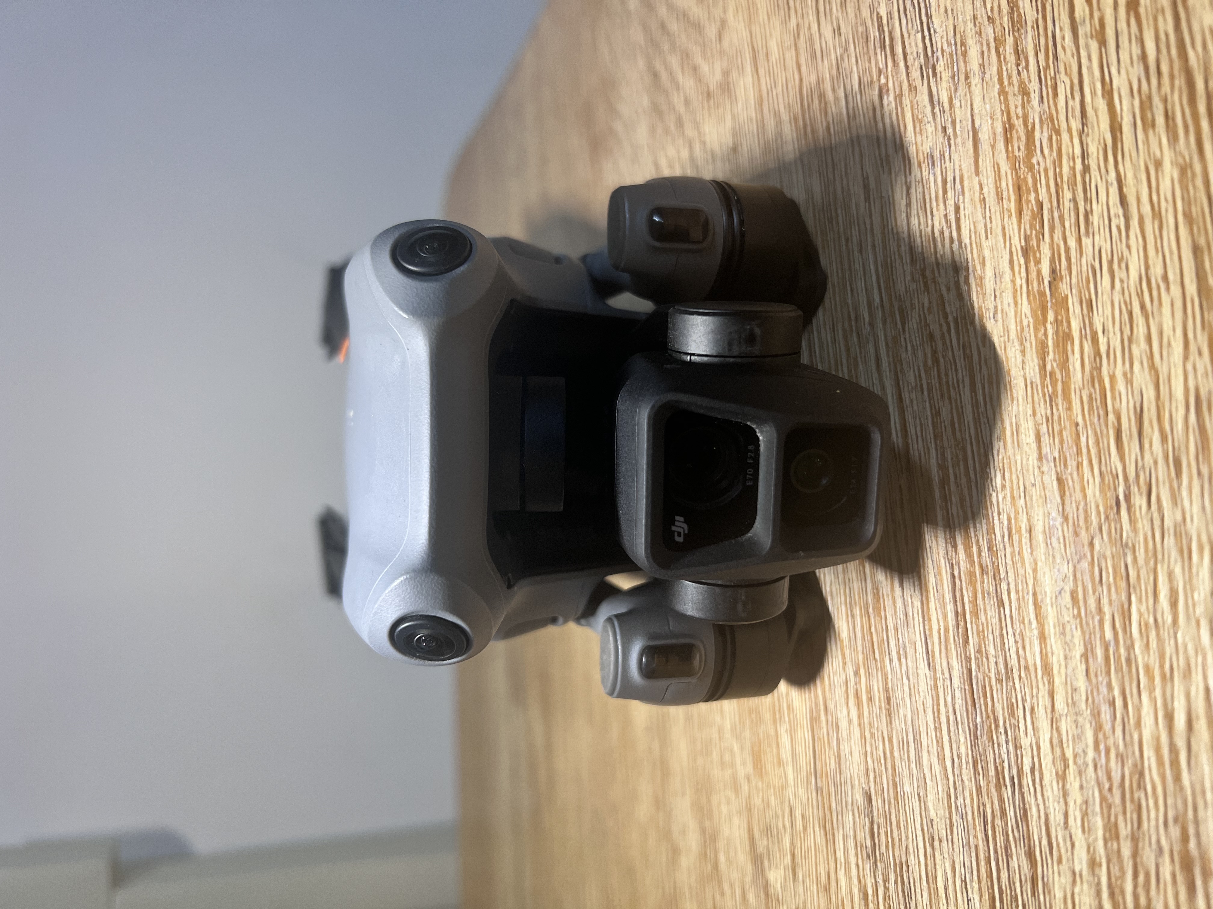 Dji air 3 drone – with dji rc 2 (screen controller), 3 batteries & nd filter