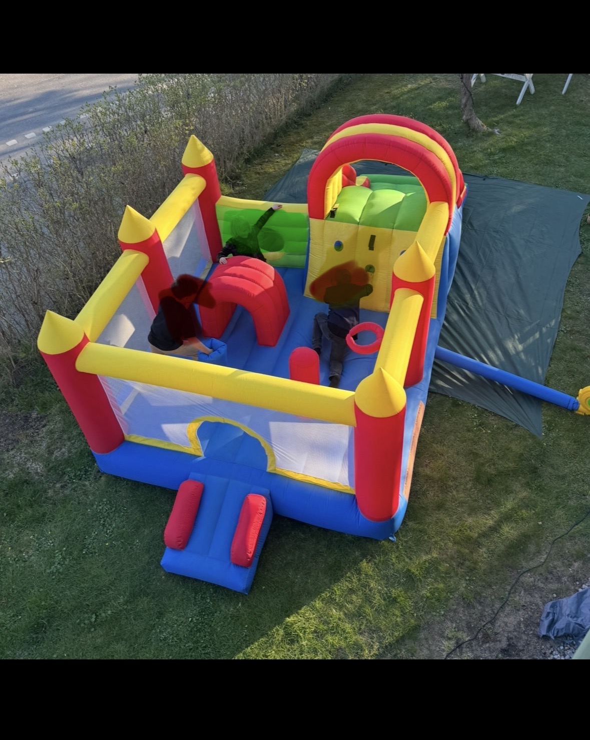 Stor xxl hoppborg för kalas