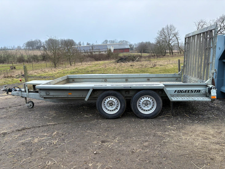 Maskin släp med ramp 3500kg