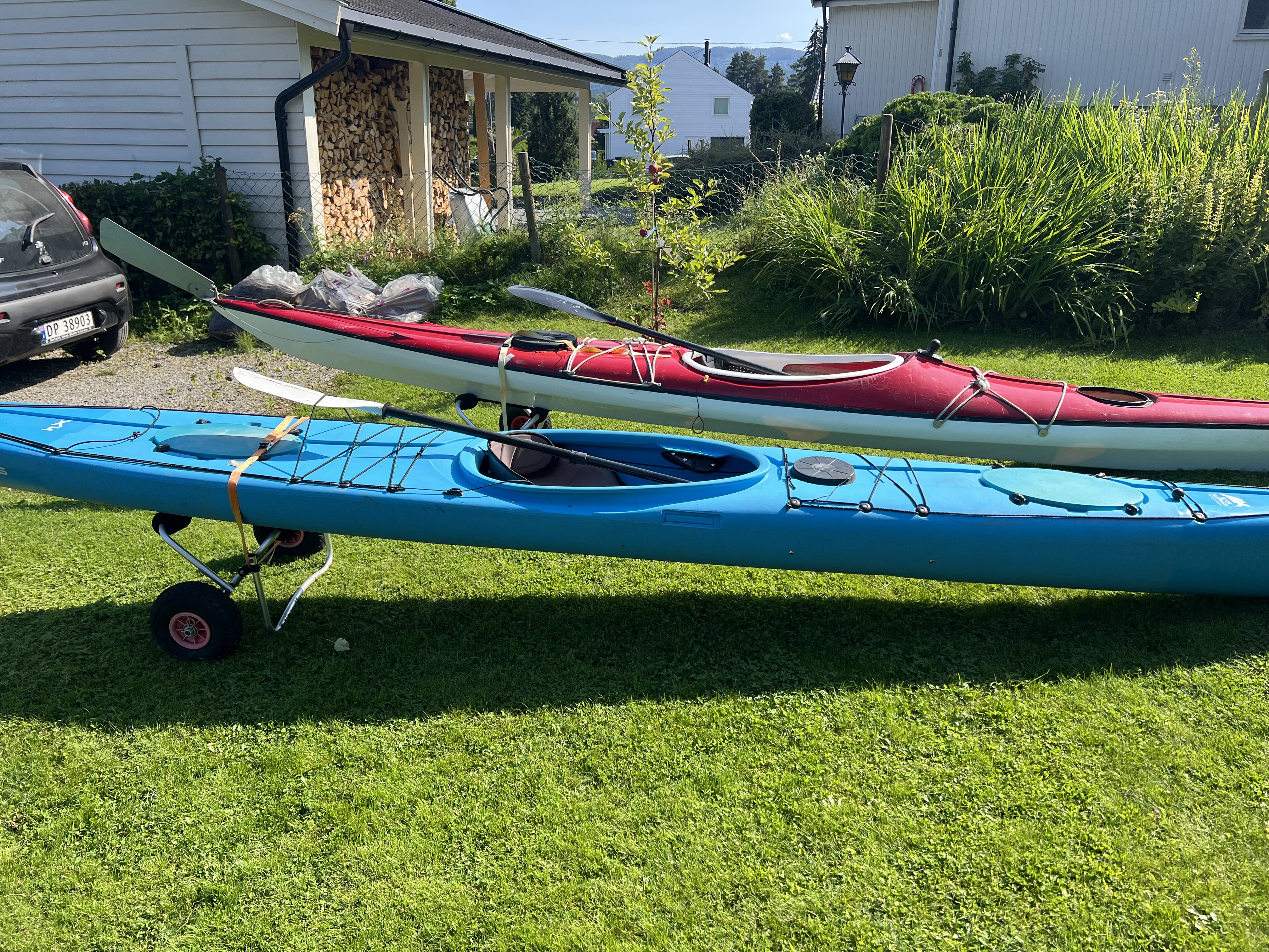 2 stk kajakker til leie på drammens elva