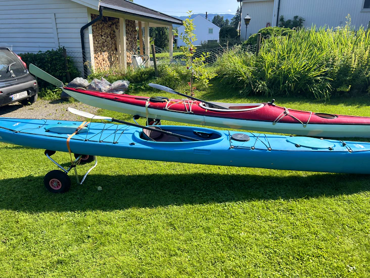 2 stk kajakker til leie på drammens elva