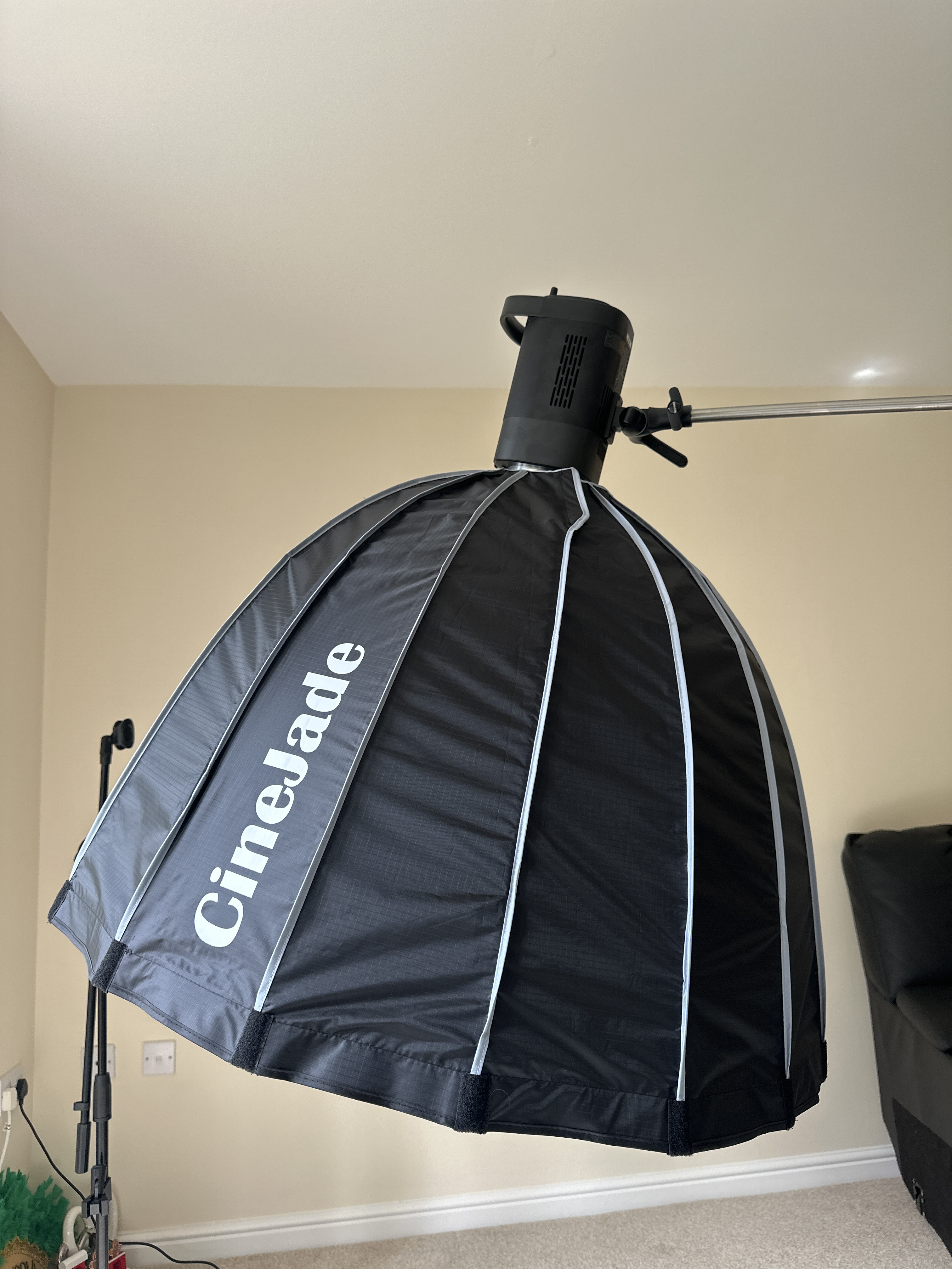 Video light combo: light + c stand + dome